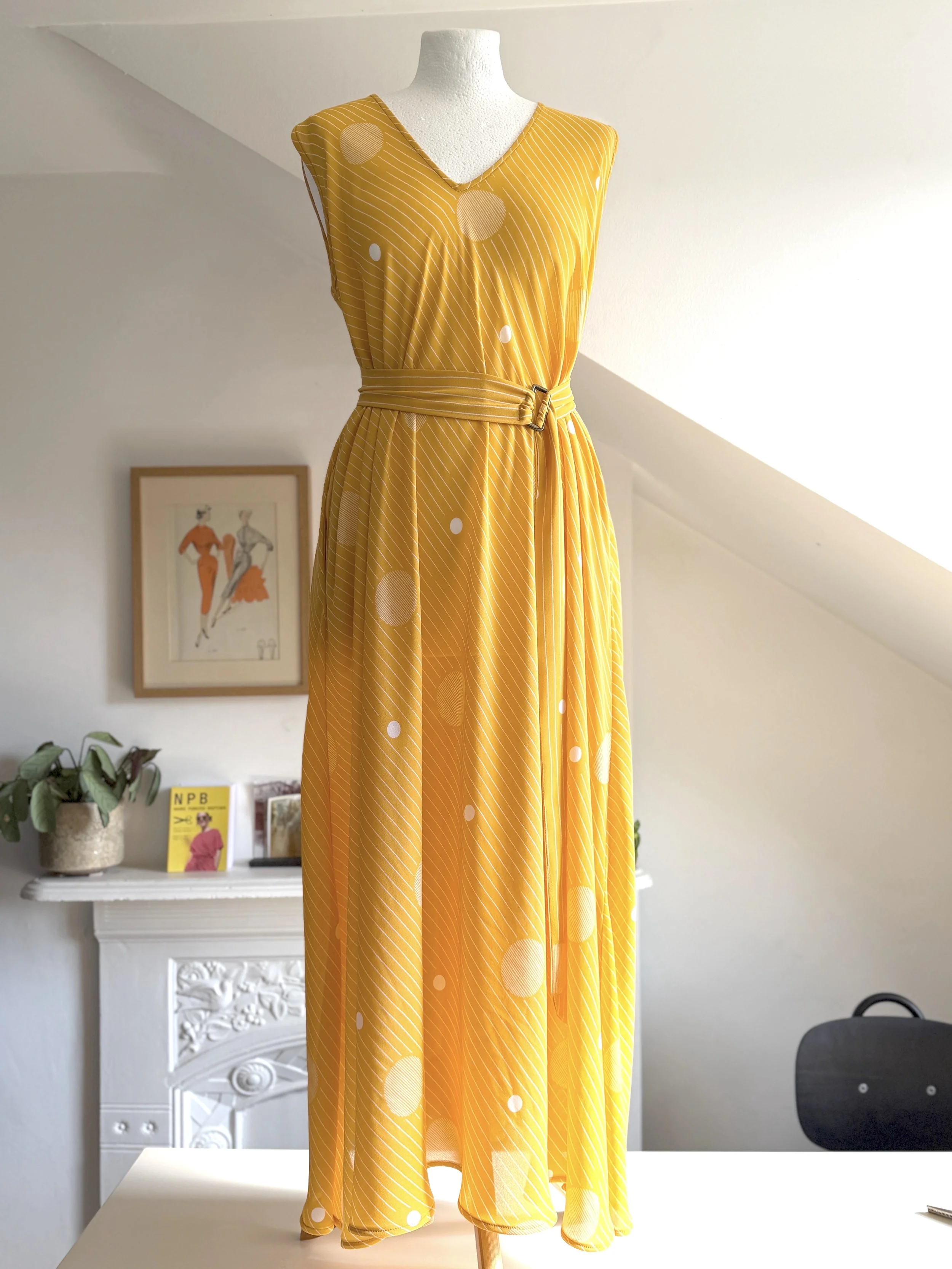 YELLOW-ORBIT-DRESS1.jpg