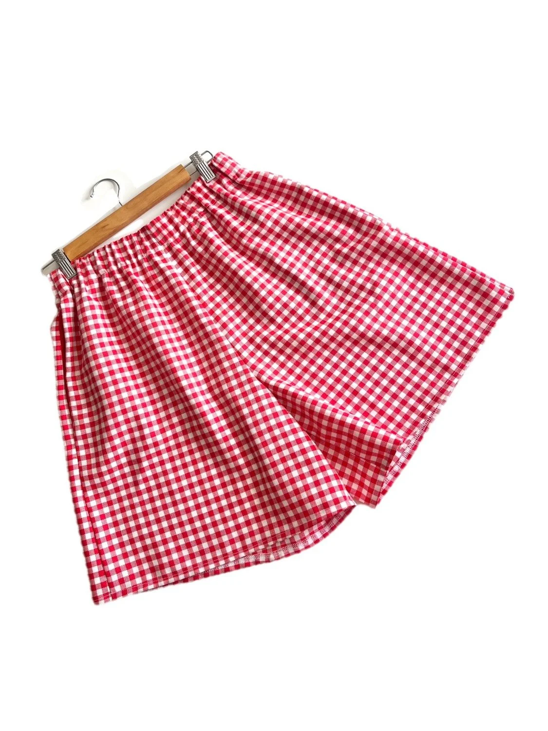 REd_gingham_shorts2.JPG