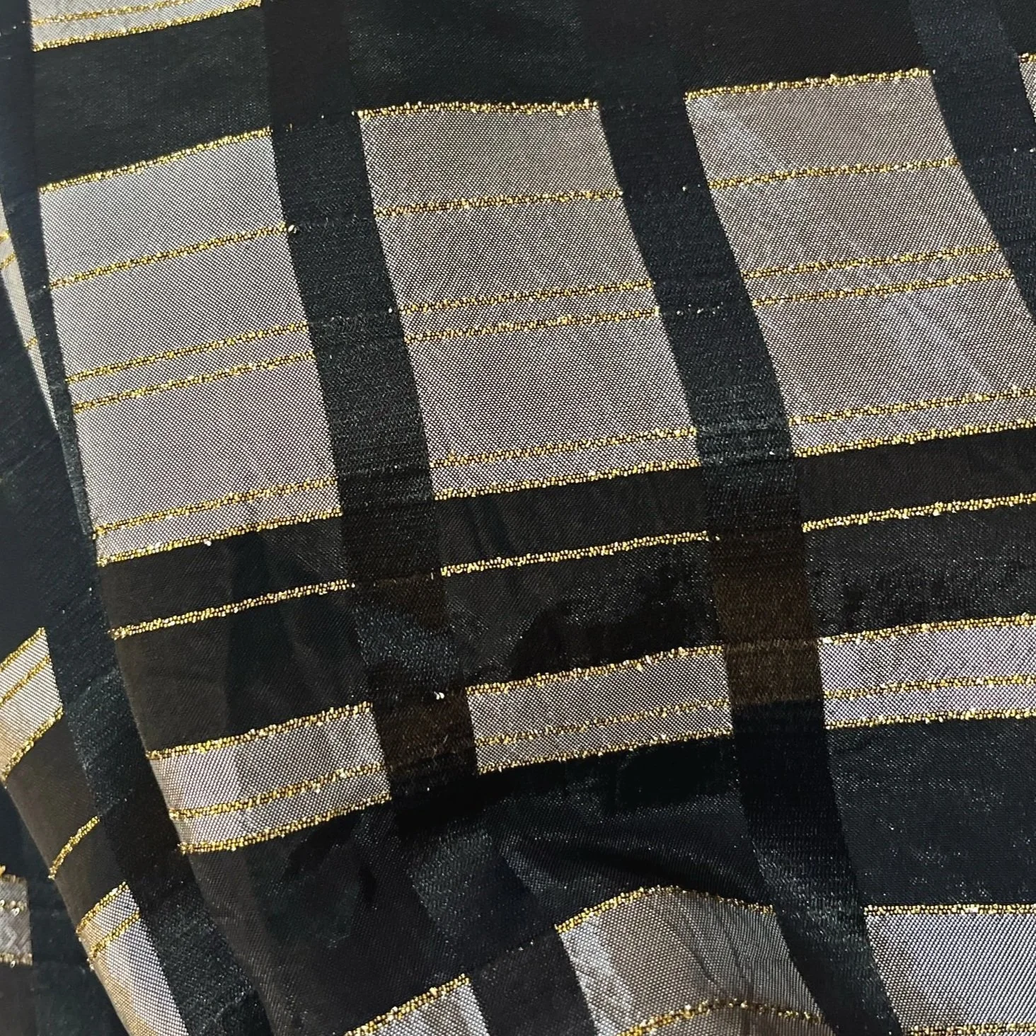 Lurex Check