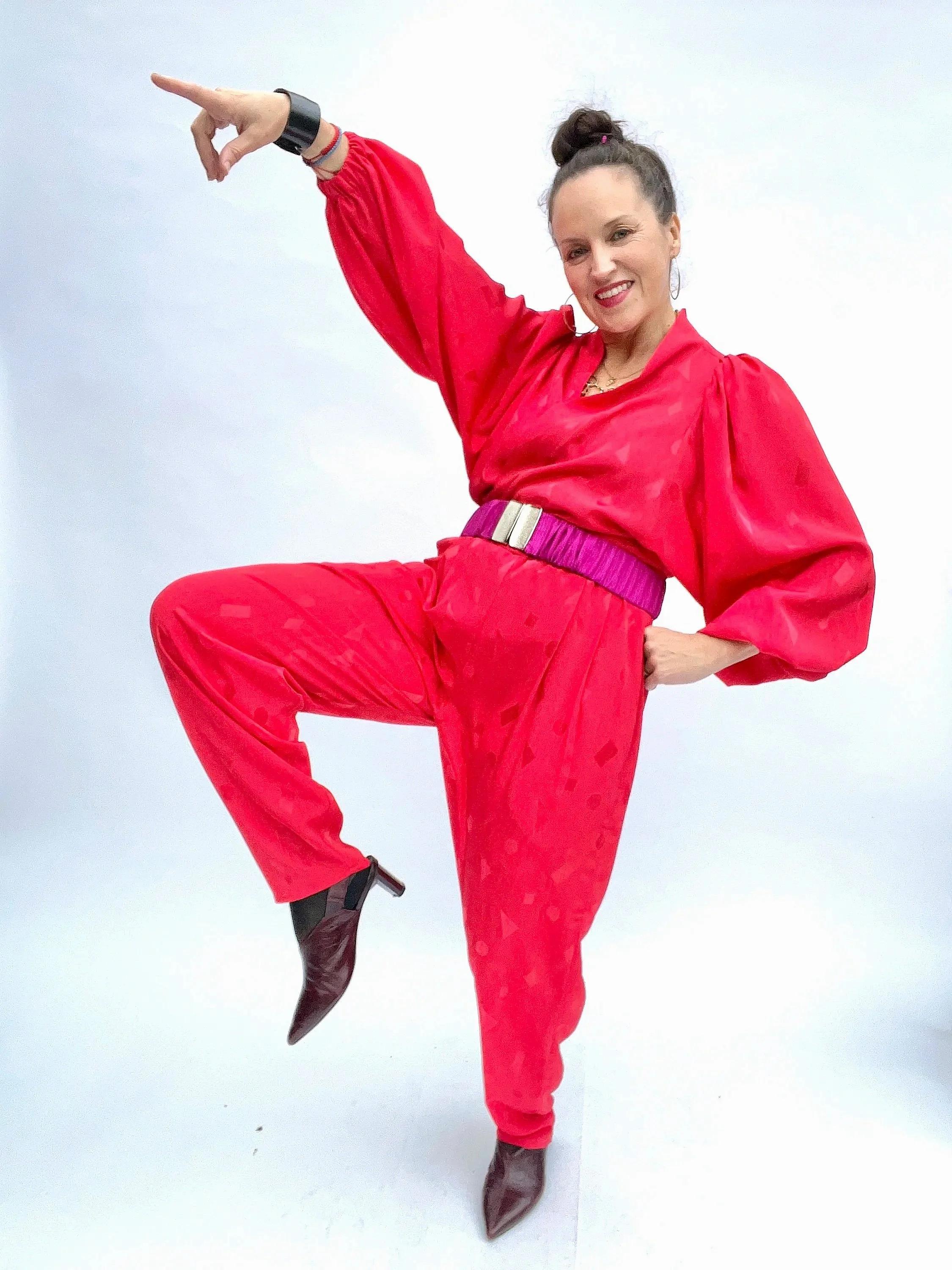 sustainable party outfit, red trouser co-ord set