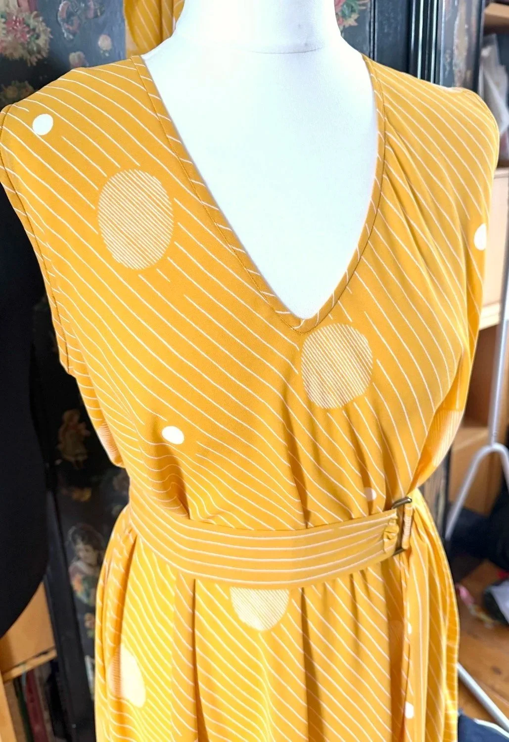 YELLOW-ORBIT-DRESS4.jpg