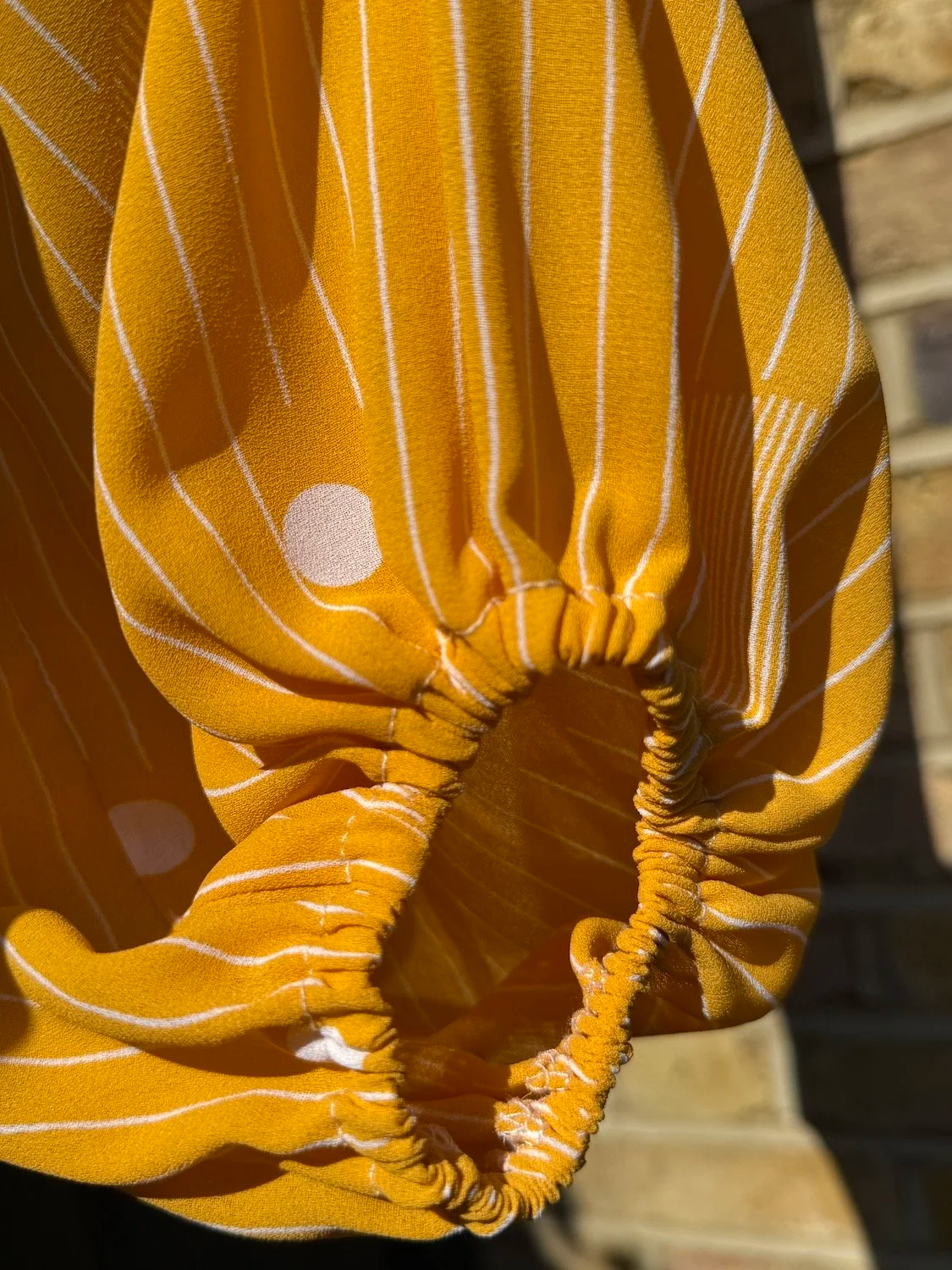 CHROMA3-yellow-ballon-pants6.png