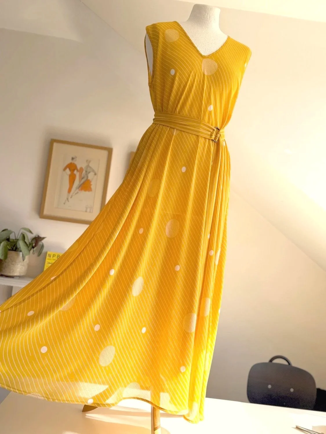 YELLOW-ORBIT-DRESS2.jpg