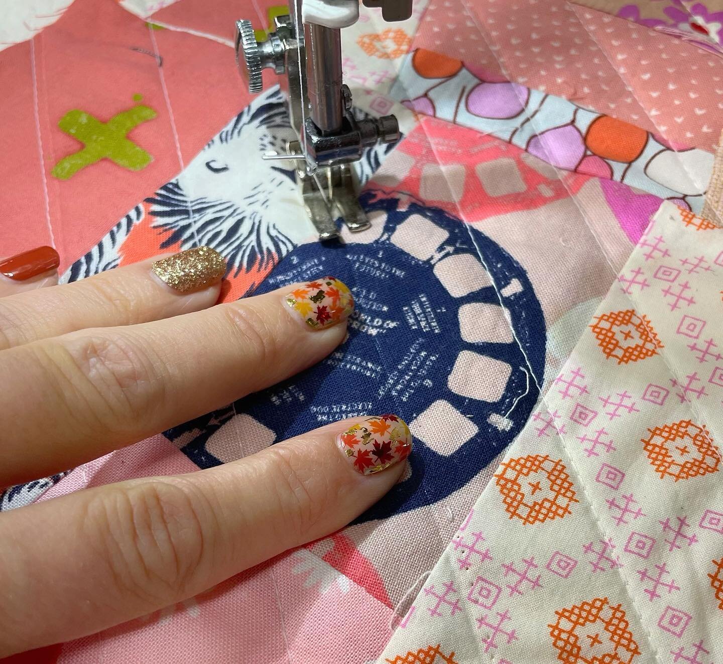 Making new stuff! Also obsessed with gel nail wraps!
.
Swipe for sewing action!
.
#sewing #dashingdiva #targetstyle