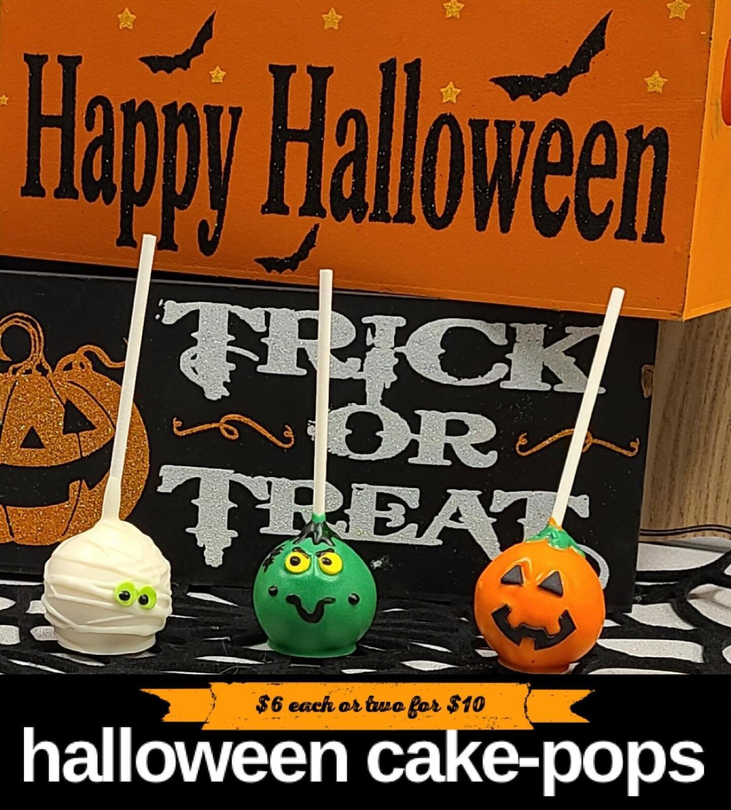 #halloweencakepops at @ruthven_meats in Downtown Spirit Lake. Quantity is Limited! These are made by Heather at @heather.nelsonbaumgard Playful Cupcaketions. They&rsquo;re  equal parts adorable and delicious! $6/each or two for $10.  1608 Hill Avenue