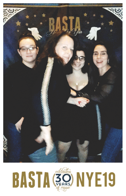 SB-OdwnRl-000037.gif