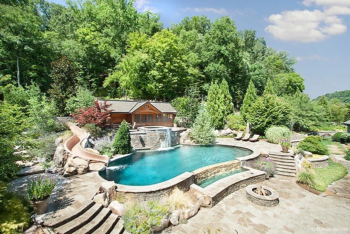 26.pool.jpg