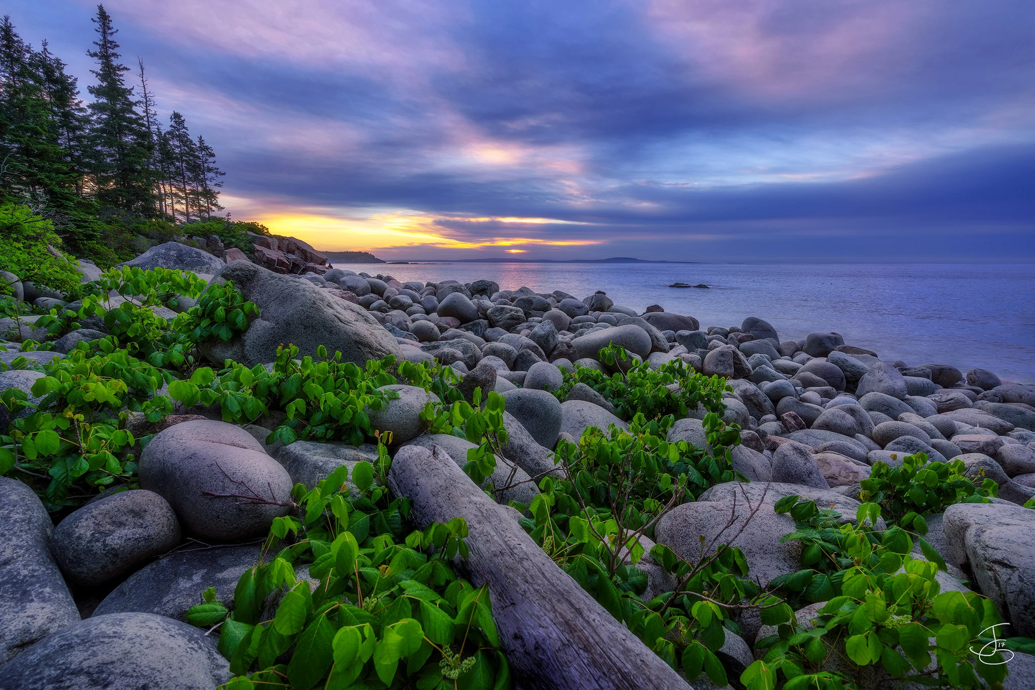 Boulder-Beach-Sunrise-Blues.jpg