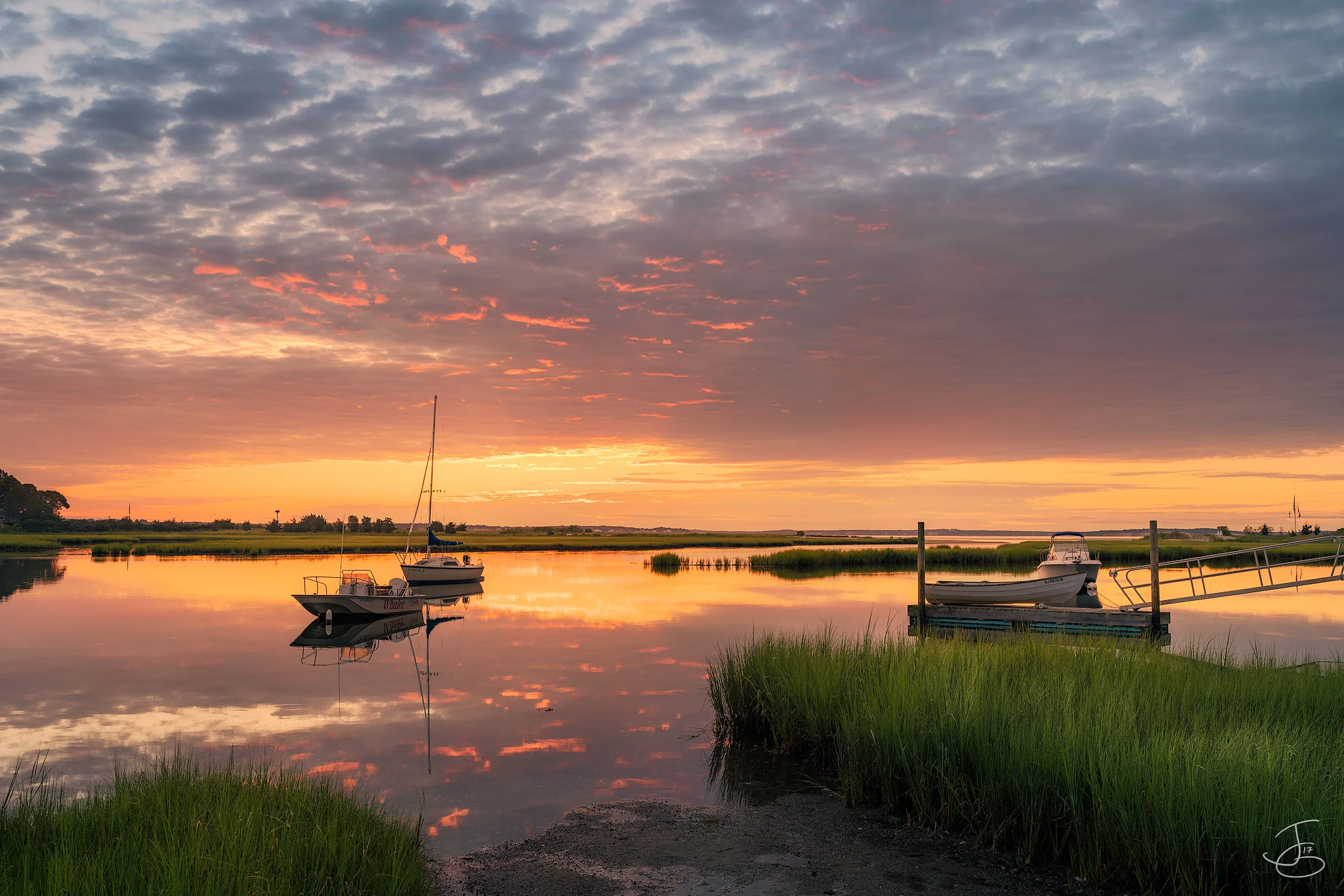 Cuctchogue-Dawn-(Nassau-Pt).jpg