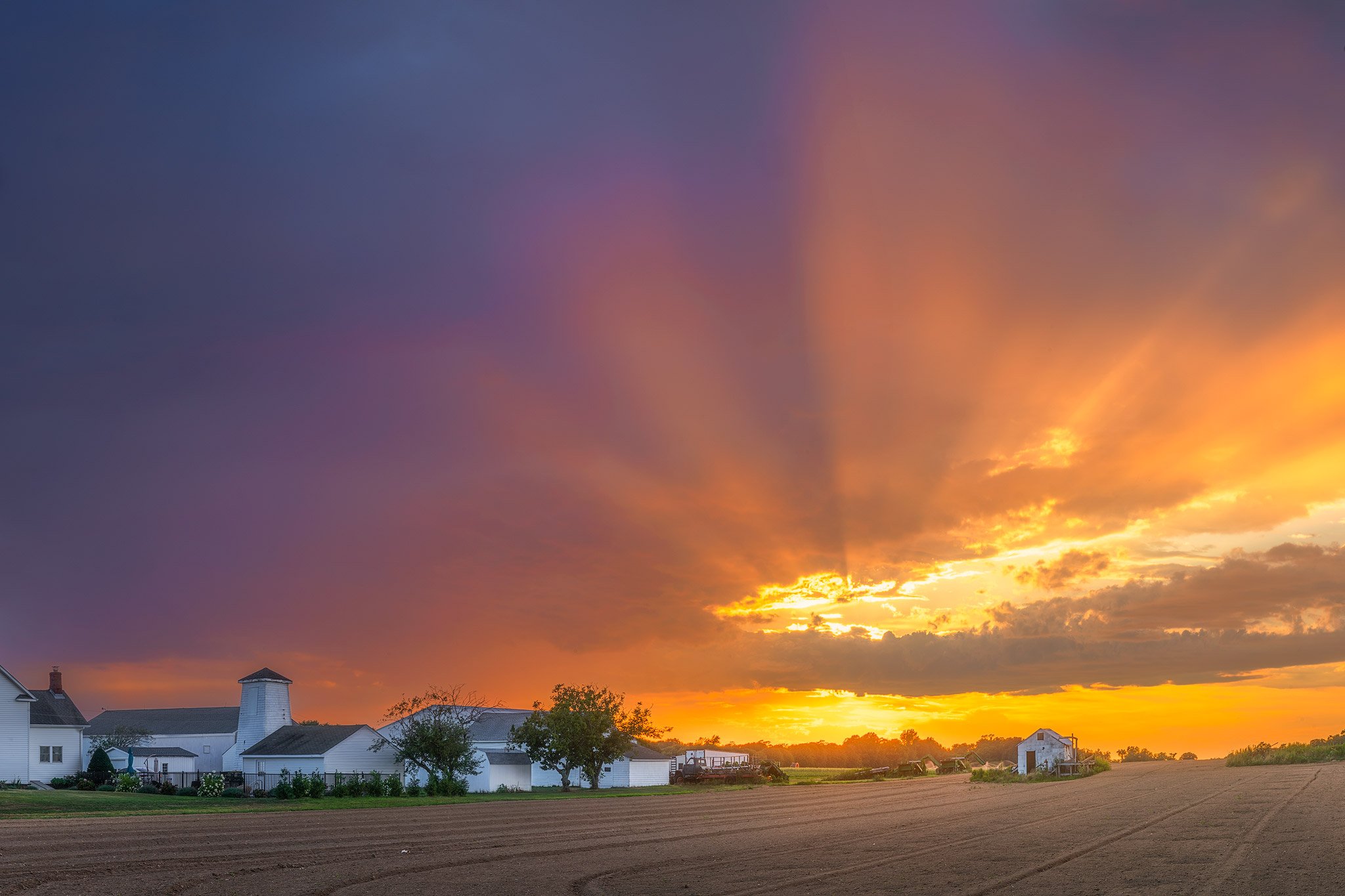 Oregon-Rd-Farm-Sunset-copy.jpg