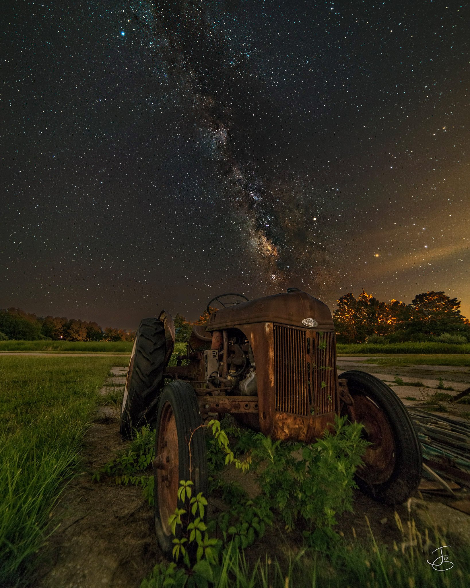 Milky-Way-Tractor.jpg