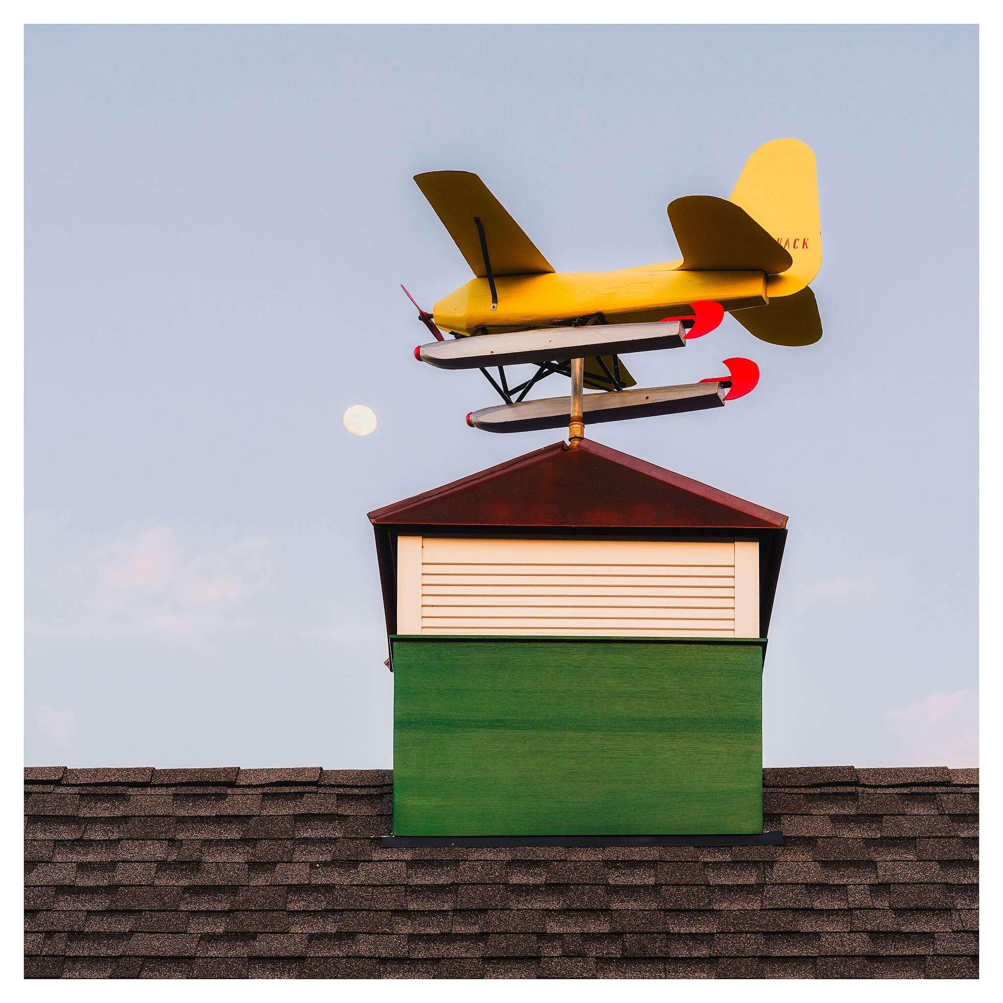 Just a silly photo of this neat seaplane wind-vane flying by the moon. I wouldn't normally share this, but I really like the colors. 

#northfork #longisland #seaplane #windvane #moon #forcedperspective #newsuffolk #myfujifilmlegacy #newyork #coastal