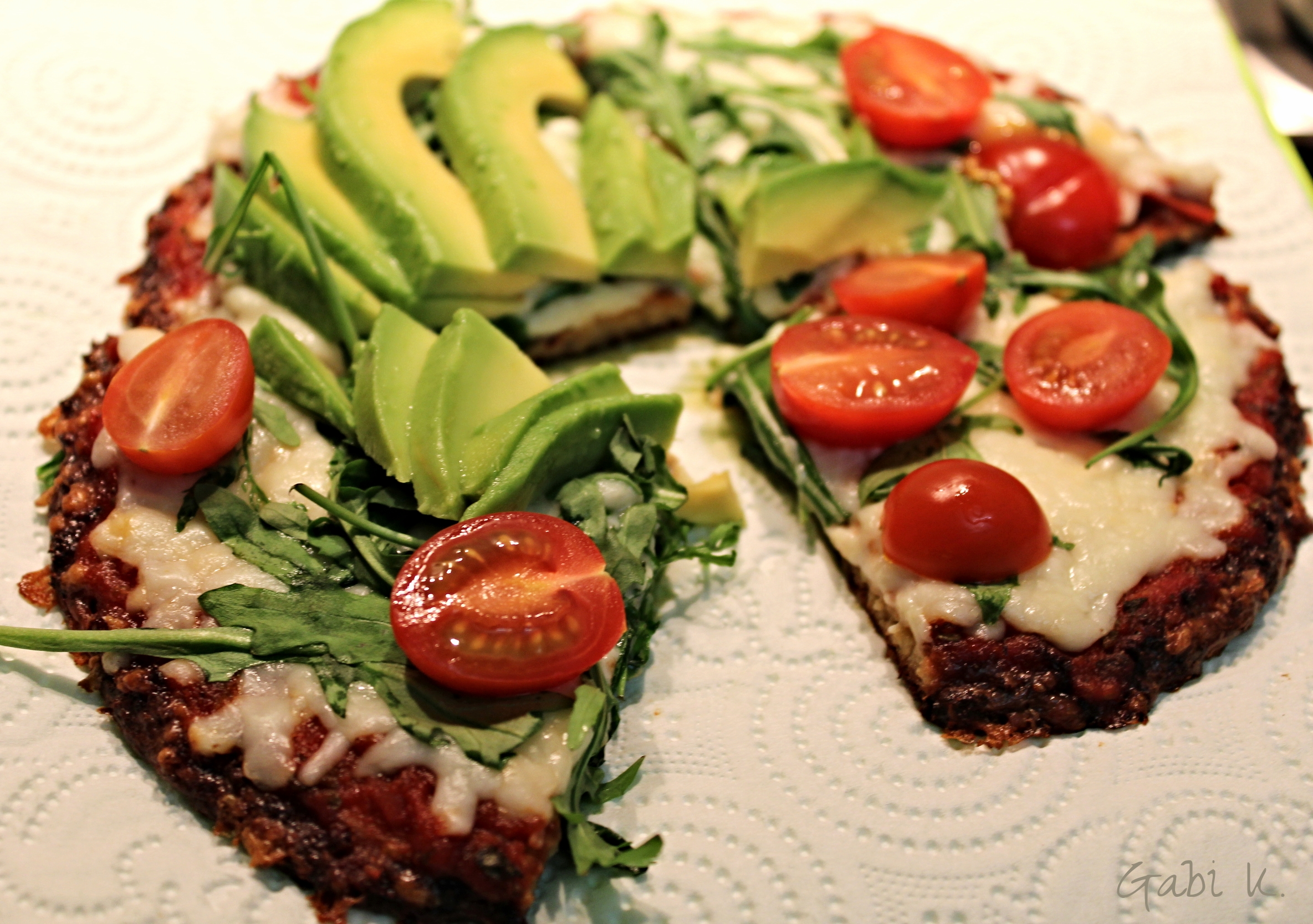 RECIPE: Cauliflower crust PIZZA
