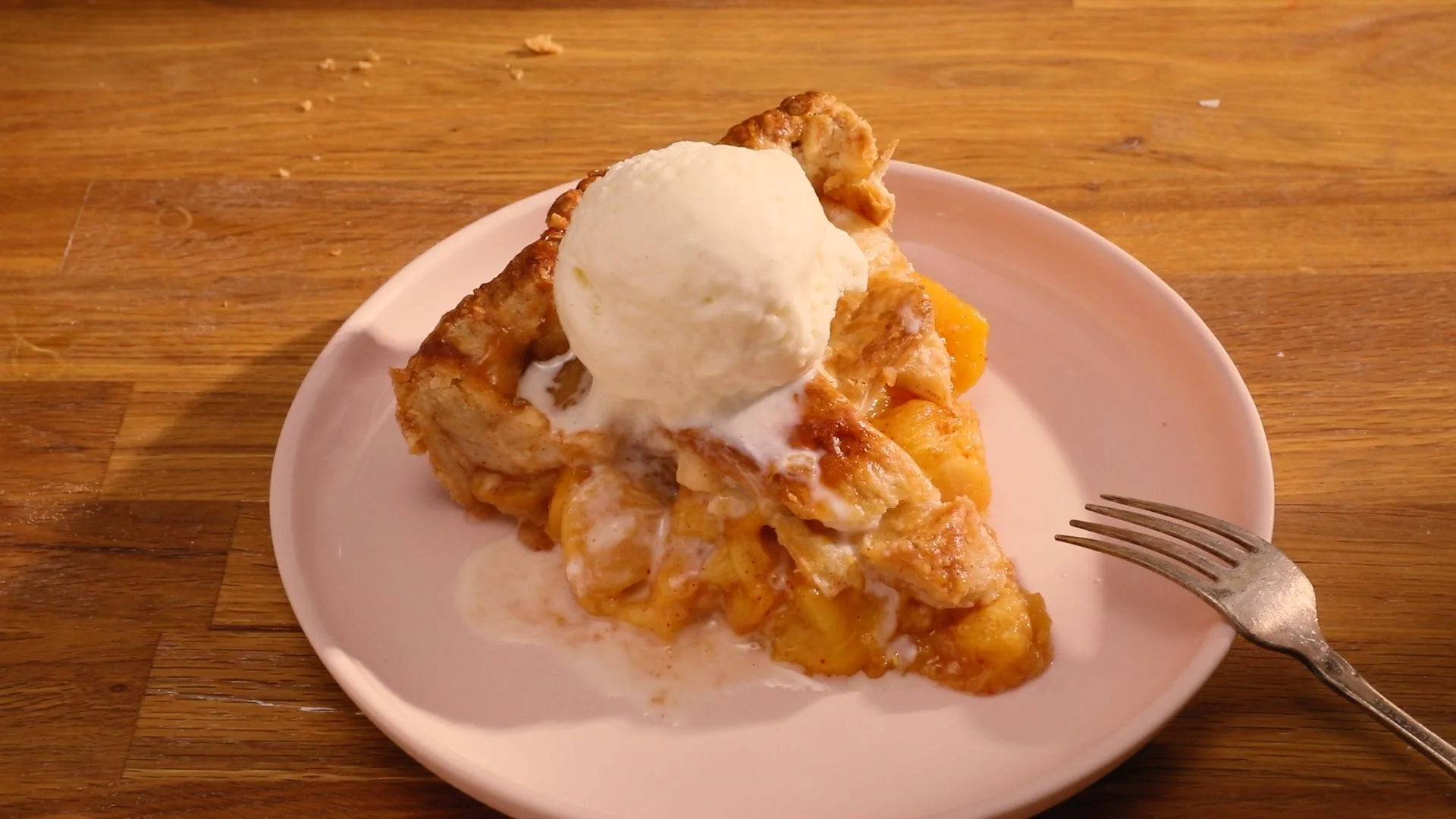 Four &amp; Twenty Blackbirds Paprika Peach Pie