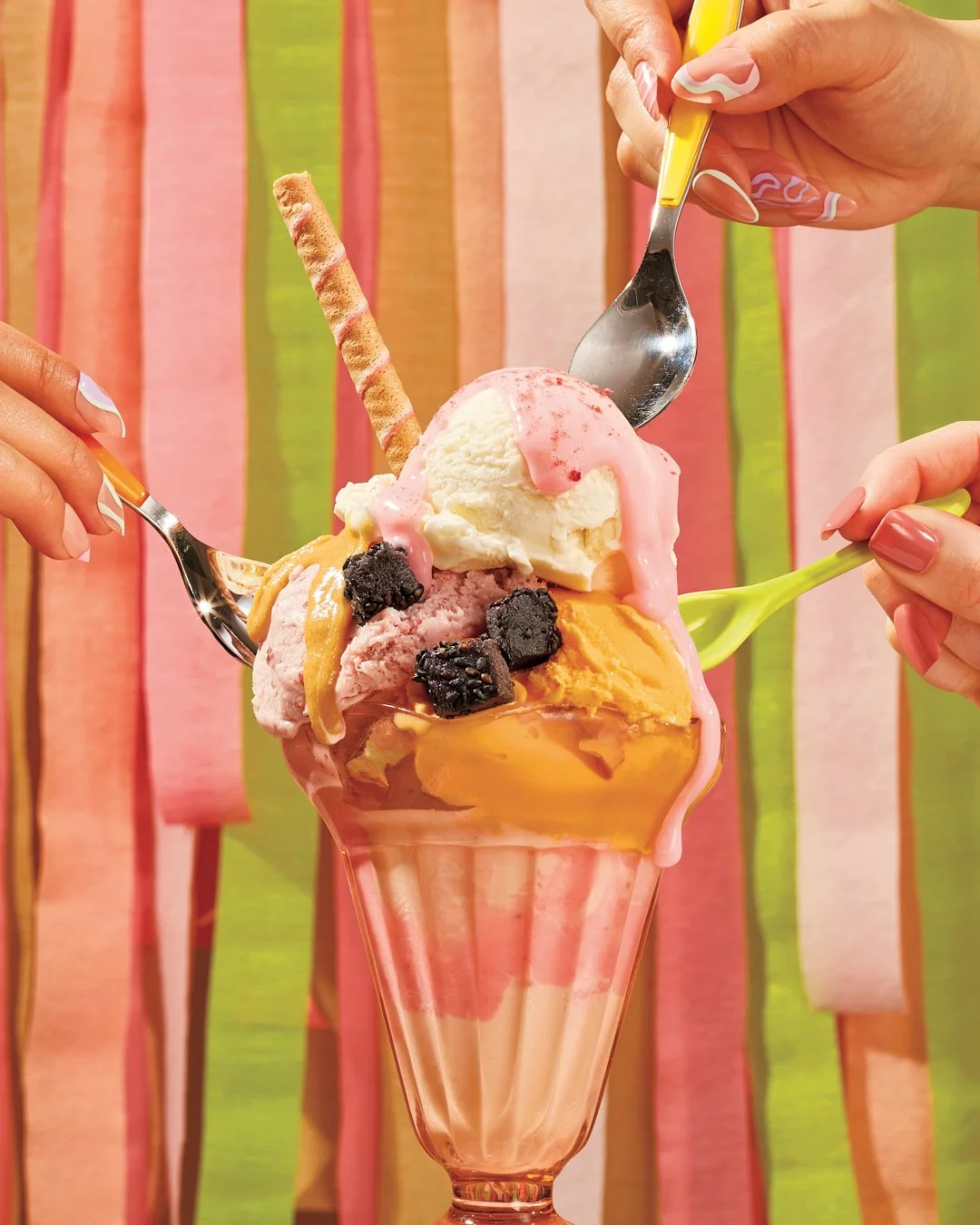 CHE26_SUMMER_FD_SUNDAE_02-RGB-IG.jpg