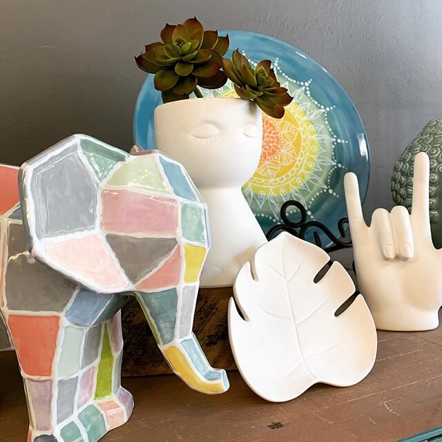 Late night pottery painting and mosaics this Friday the 13th!! Adults only from 6-9 p.m. RSVP to hold your spot, food and beverage welcome. (805)650-1468
@firefly_ceramics