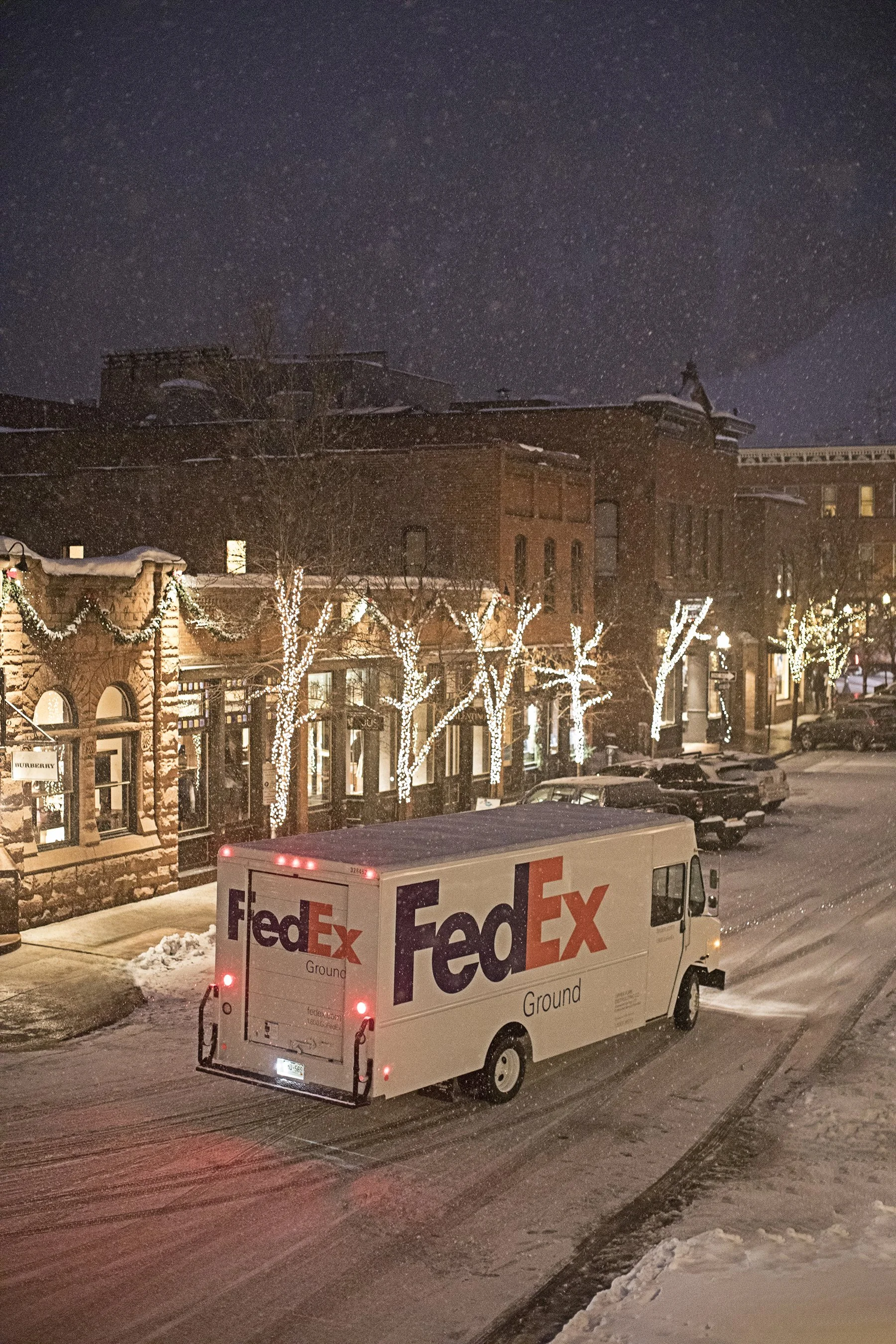 fedex_aspen_9237 copy.jpg