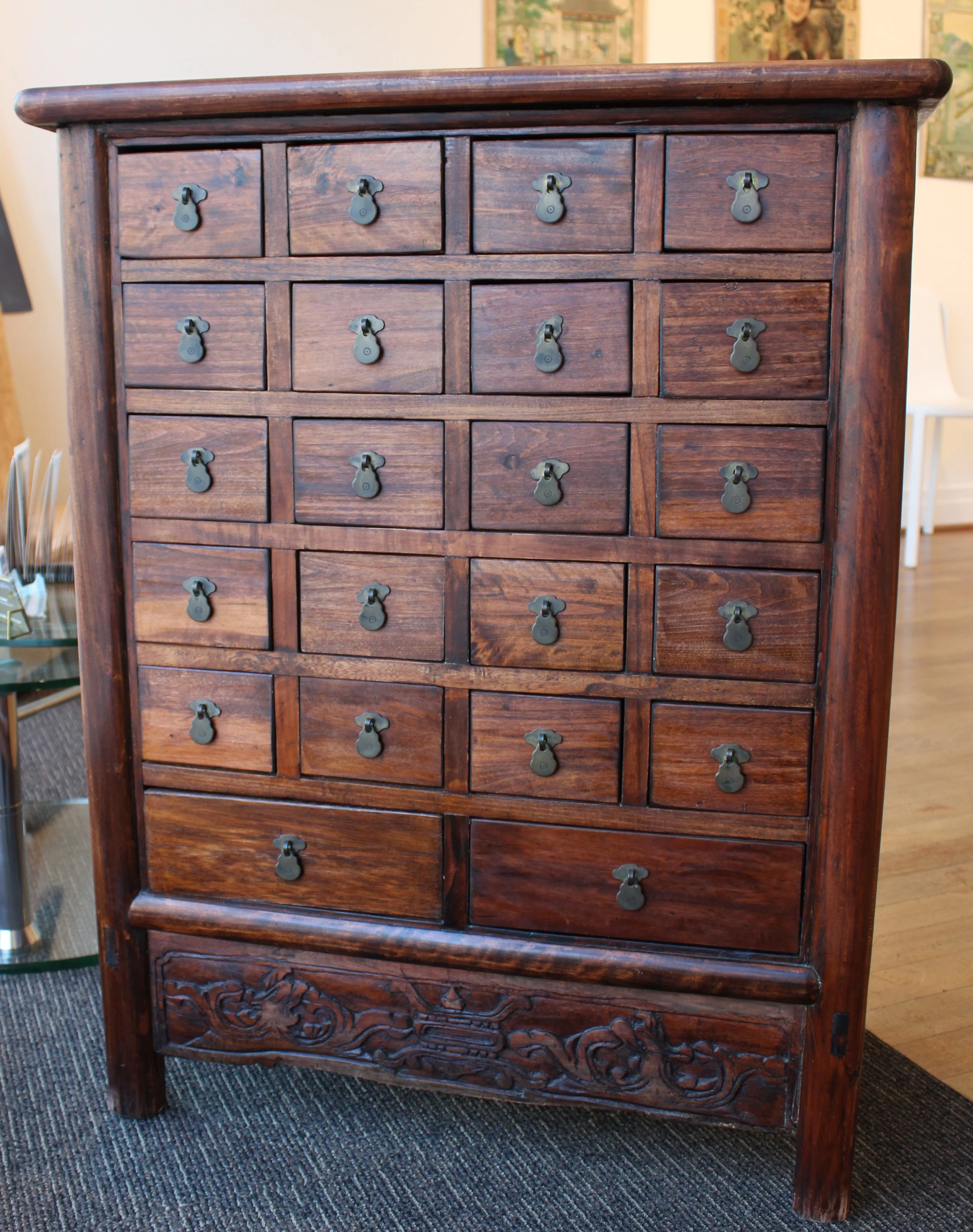 LOT 10: CHINESE APOTHECARY CHEST