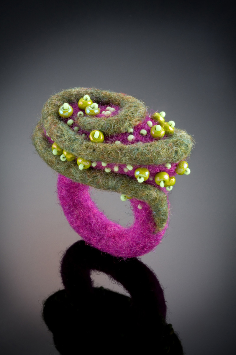 Magenta Ring