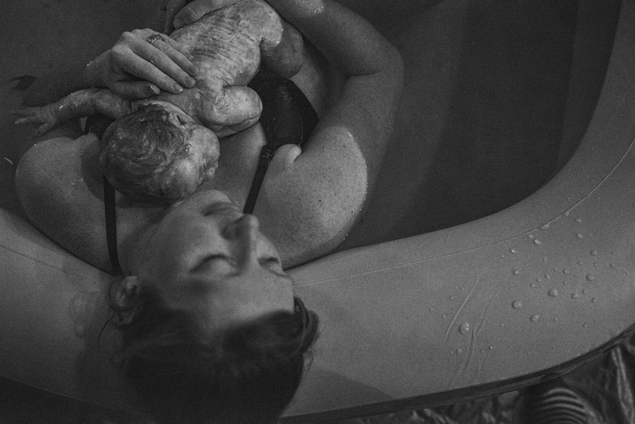 YoungBaby022718_98bw.jpg