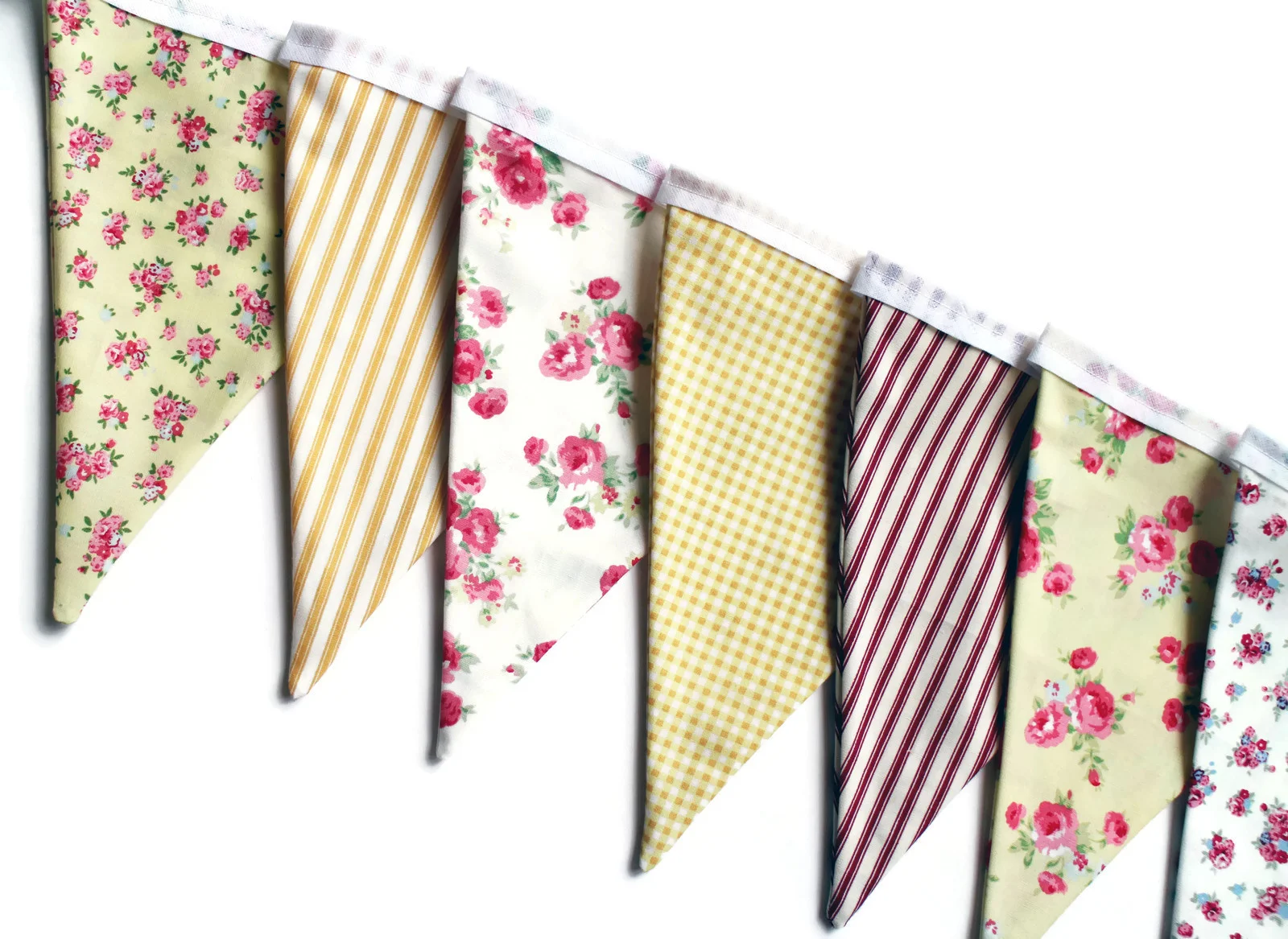 Shabby_chic_bunting.jpg