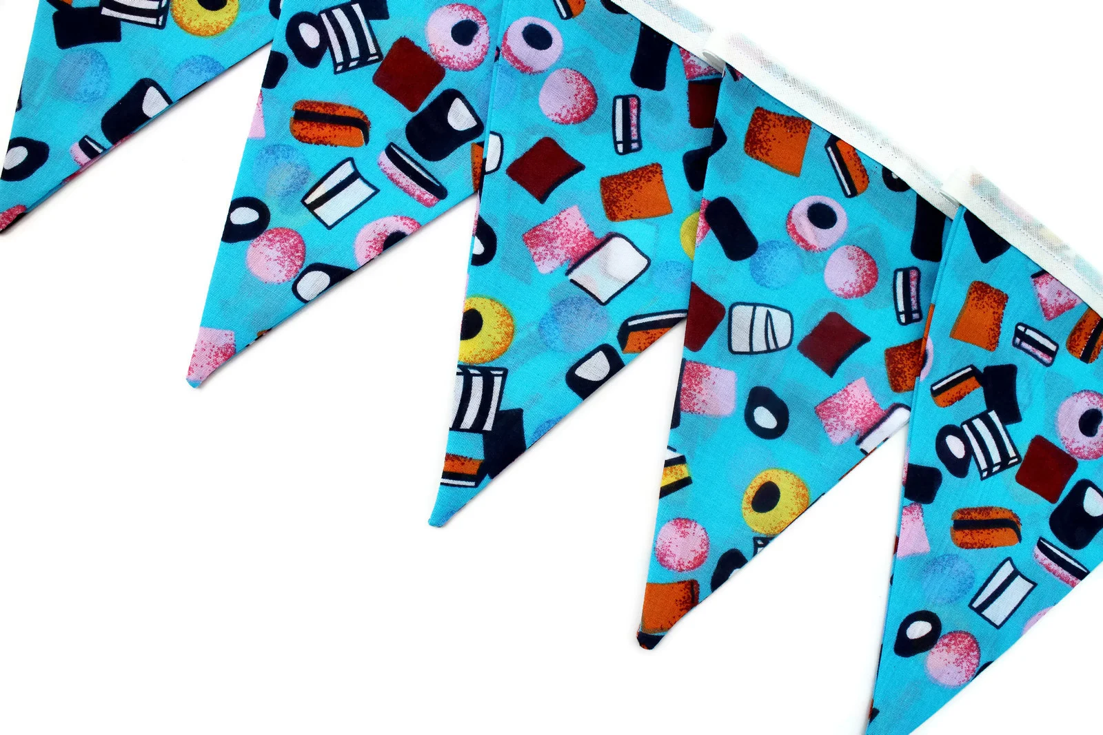 Liquorice_Allsorts_garland.jpg