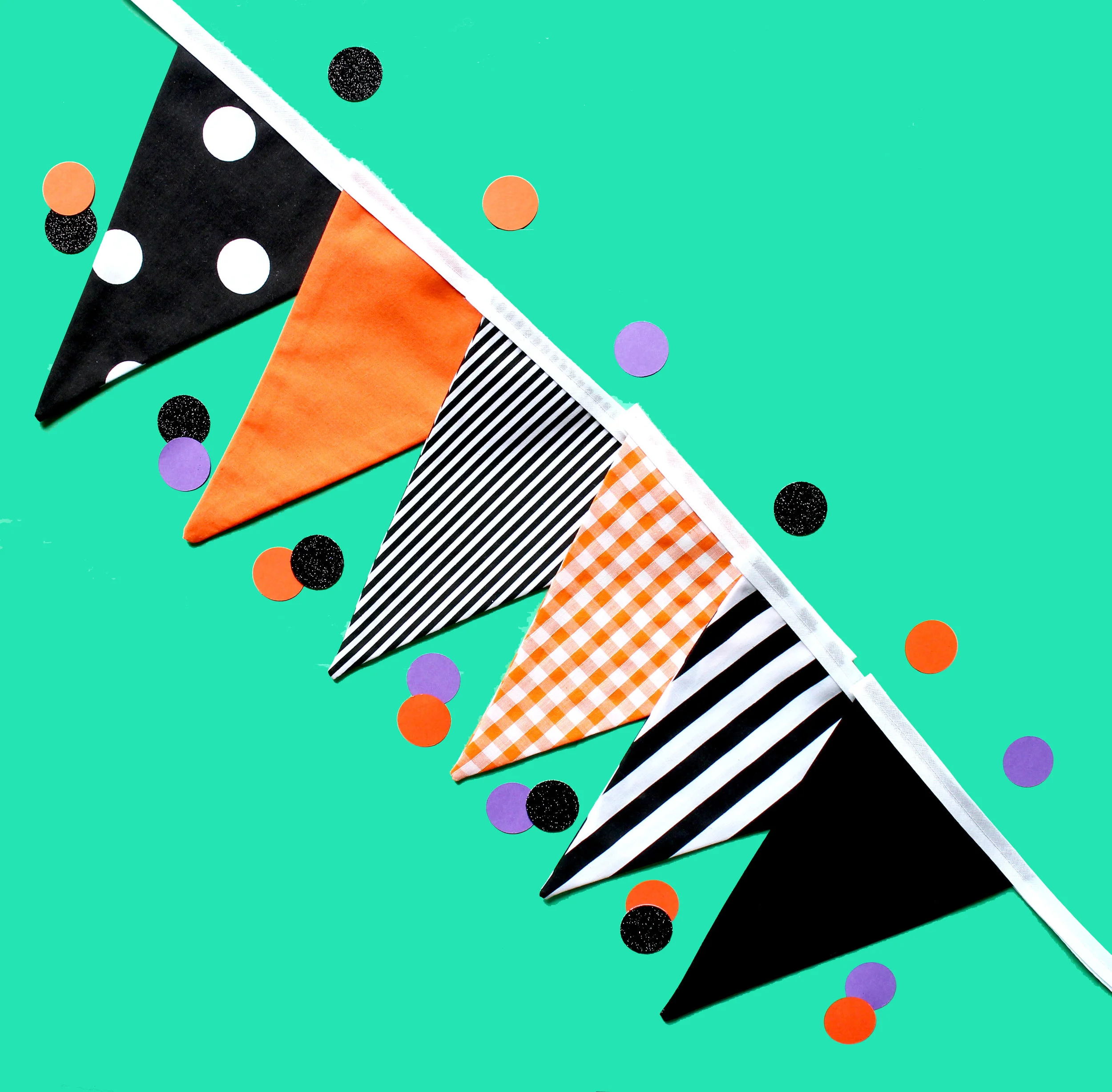 Halloween_bunting.jpg