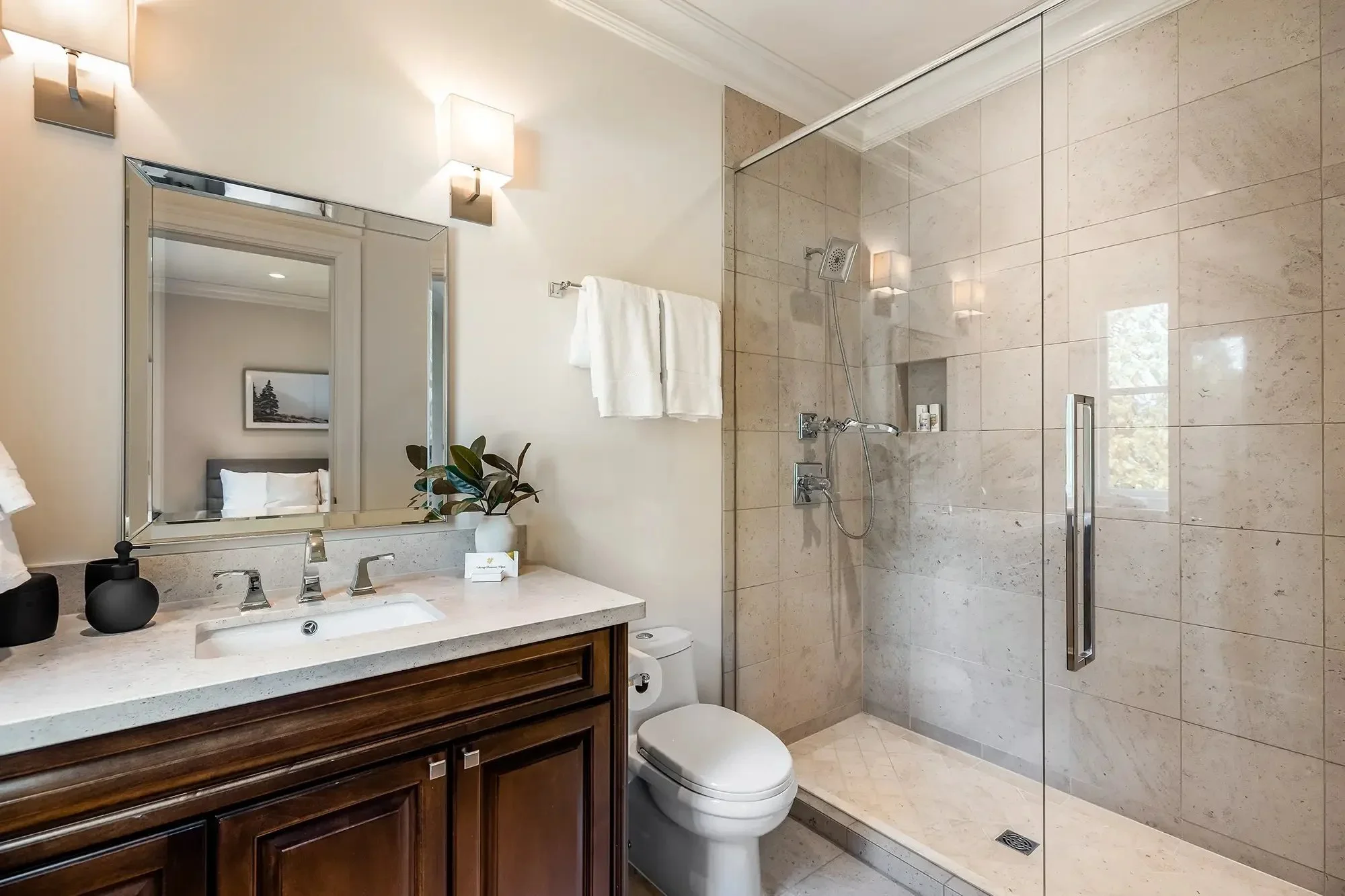 Tatianna-Interiors_Portfolio_Stone-Hill-Estate_image-33.webp