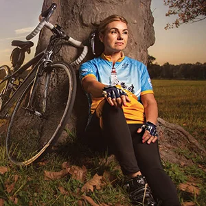 REAL WOMANSUPER NATURALHow do you lose half your body weight in one year, and what kind of motivation do you need to do it? Dr. Christine Hyde changed her body and her life and inspired many women to take the first step.