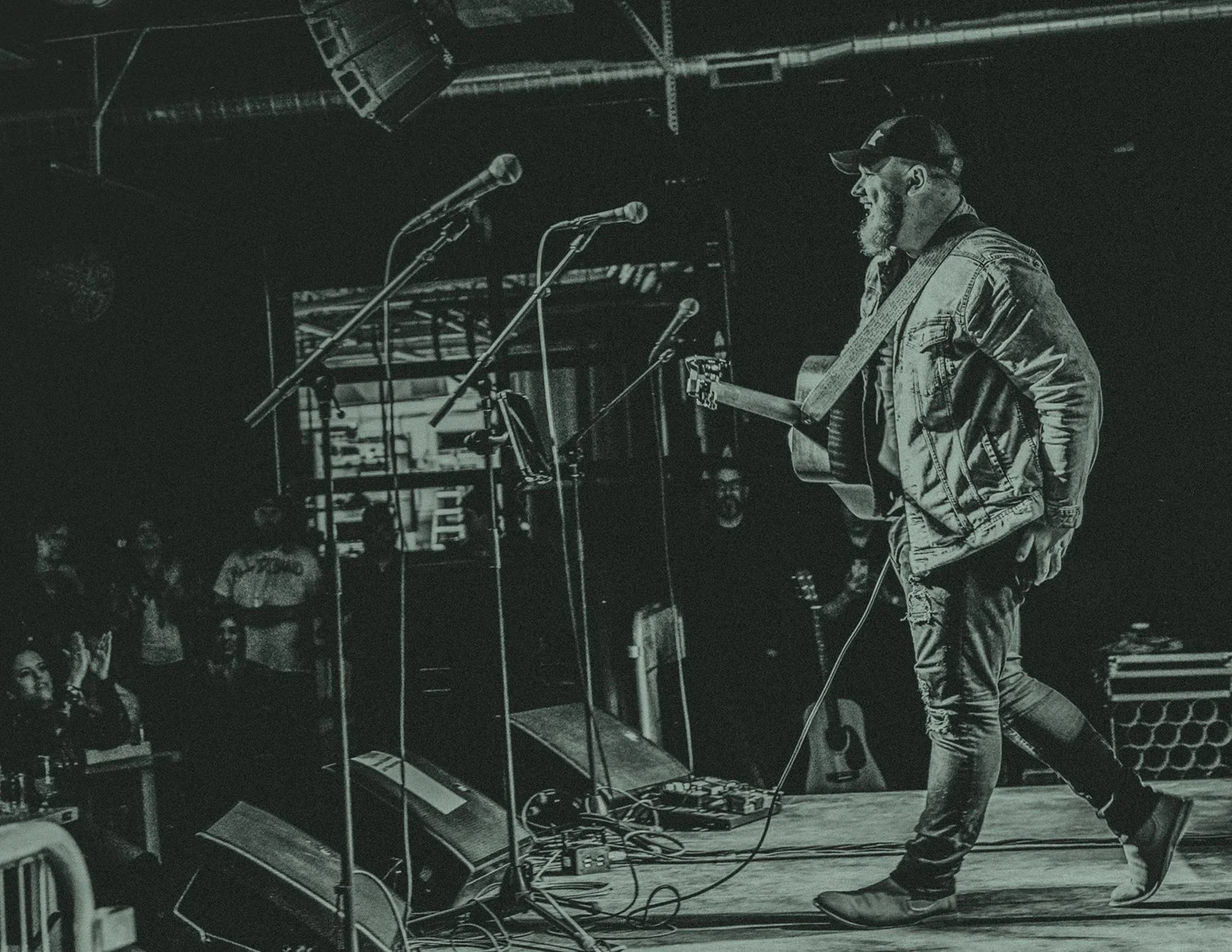 Live Music by Aaron Simmons