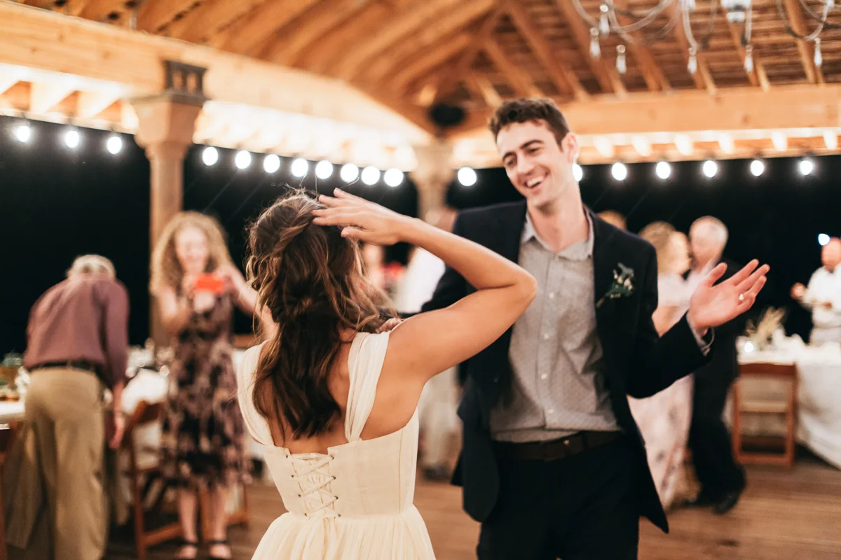 IndyNico_WindriftHall_Coxsackie_NewYork_Wedding_JennMorse48.jpg