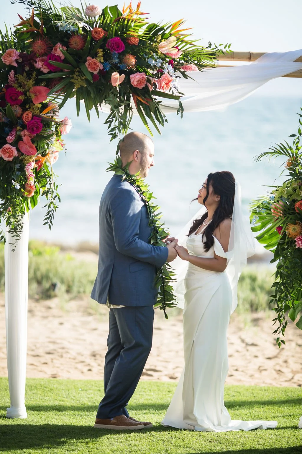 TSMauiWeddingSugarBeachbyJennMorsePhotography-1738.jpg