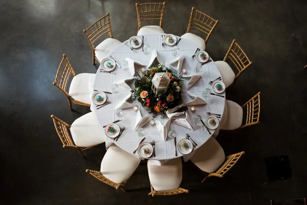 LK-Full-Moon-Resort-Jenn-Morse-Wedding-Collective-By-Jenn-94.webp