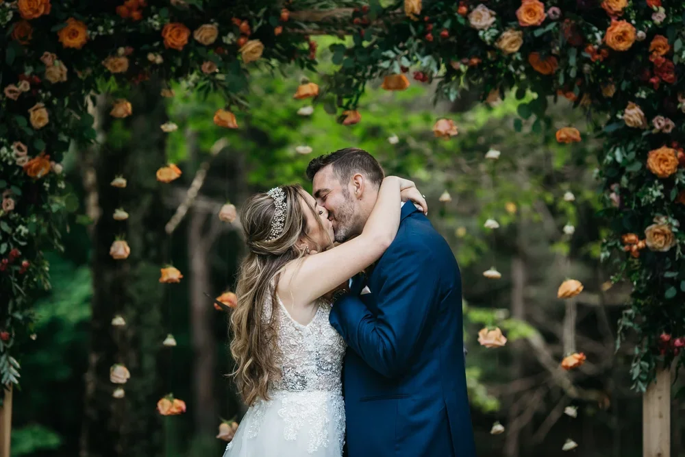 LK-Full-Moon-Resort-Jenn-Morse-Wedding-Collective-By-Jenn-72.webp
