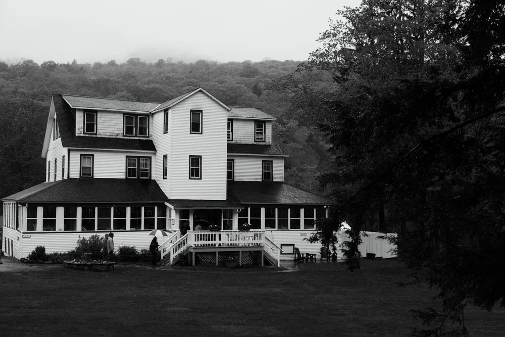 AD-Full-Moon-Resort-Jenn-Morse-Wedding-Collective-By-Jenn-2.webp