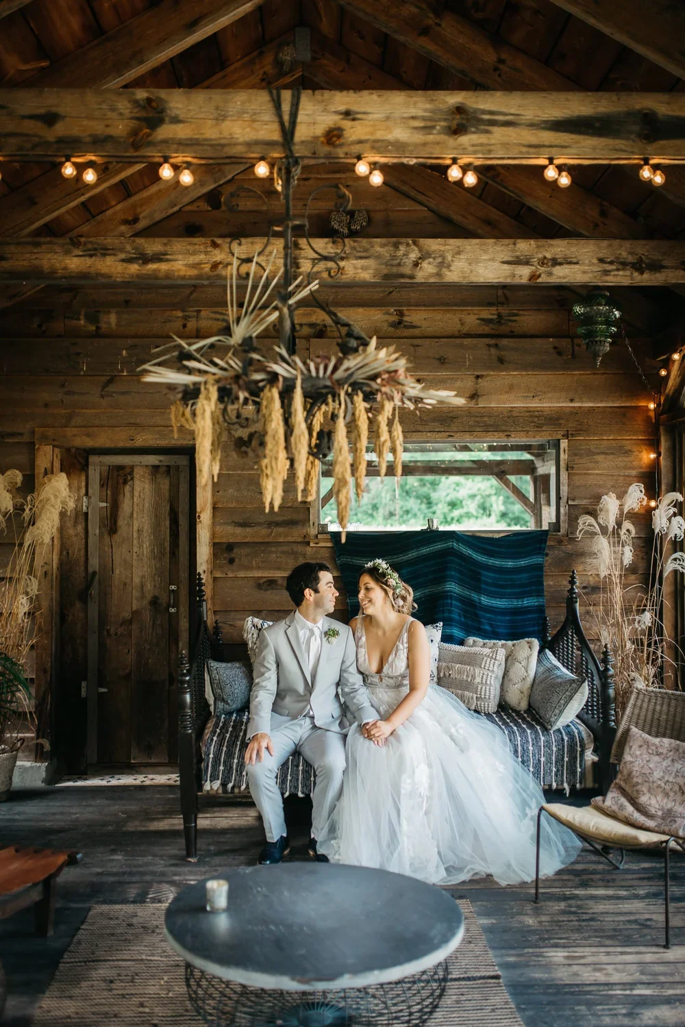 ET-Foxfire-Montain-House-Jenn-Morse-Wedding-Collective-By-Jenn-33.webp