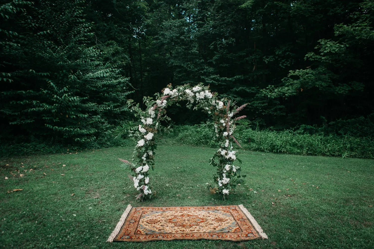 ET-Foxfire-Montain-House-Jenn-Morse-Wedding-Collective-By-Jenn-10.webp