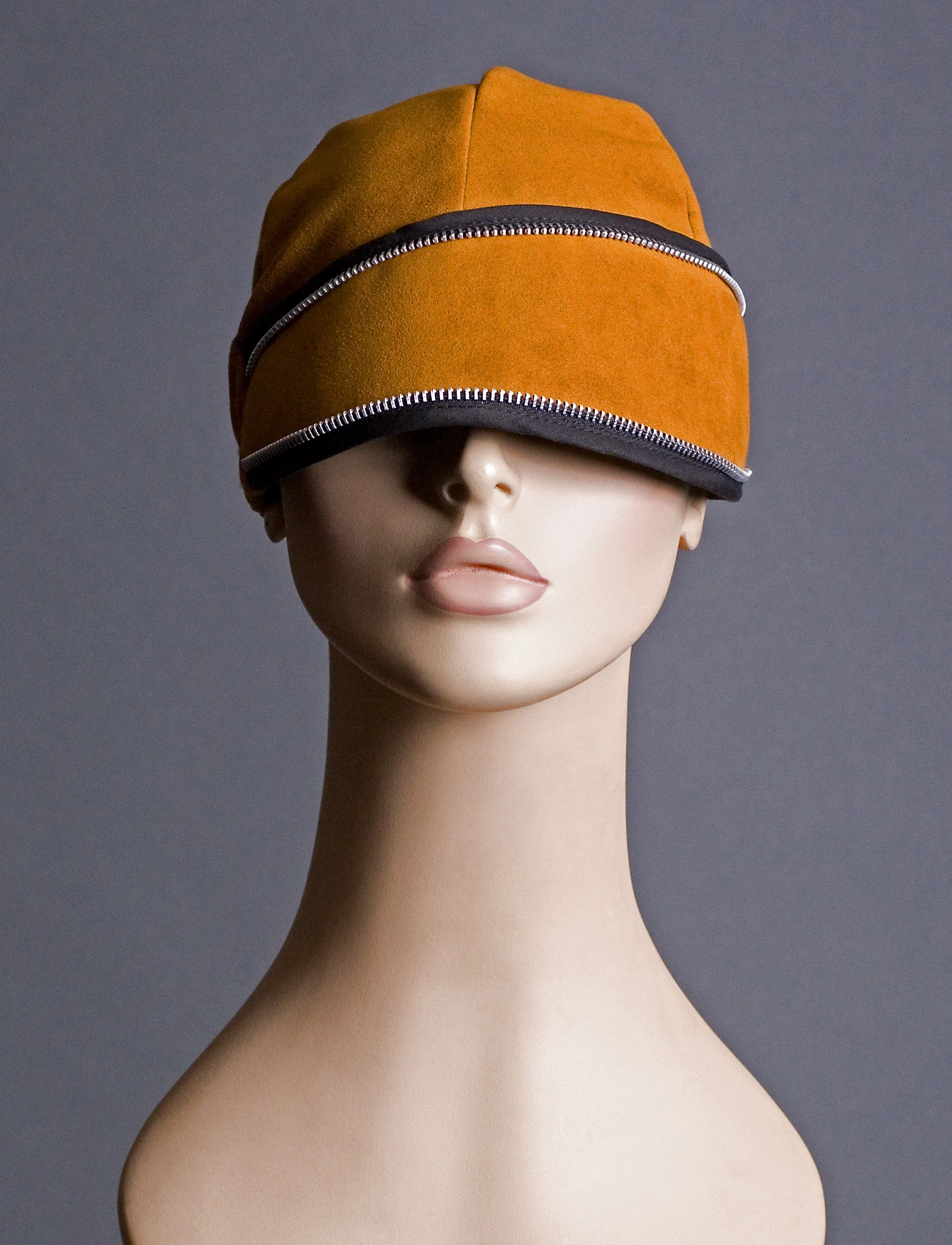 Hat with Zipper Brim Trim (sb1525)