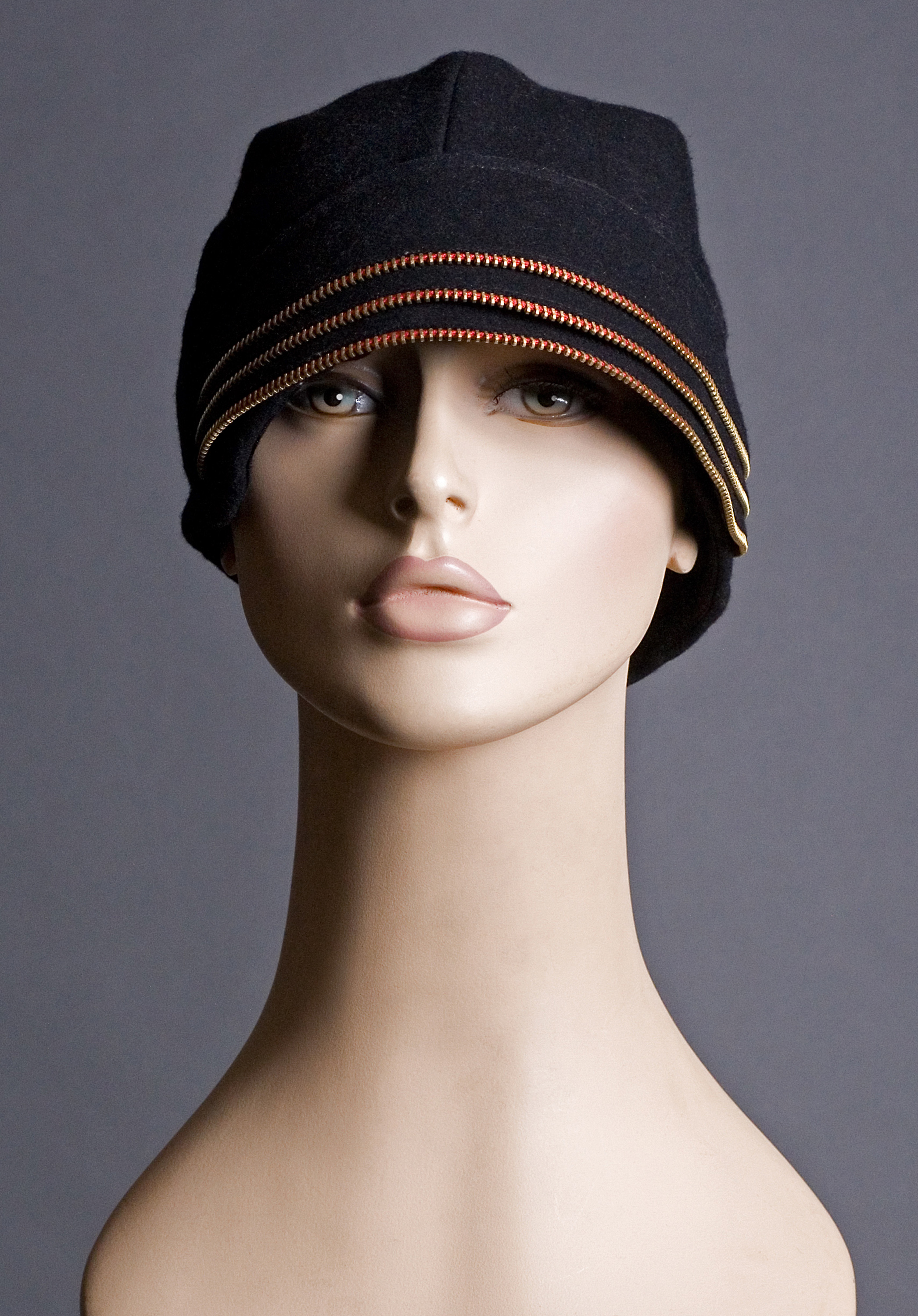 Hat with 3 Zipper Brim Trim