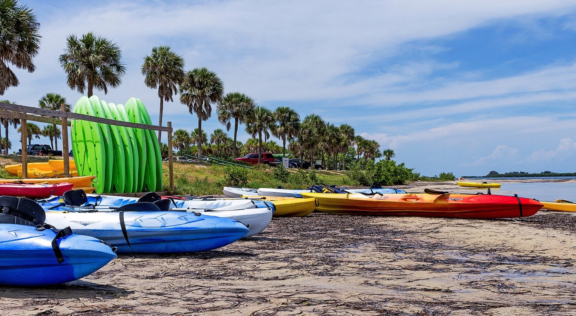tampa-kayak-1439118_1920.jpg