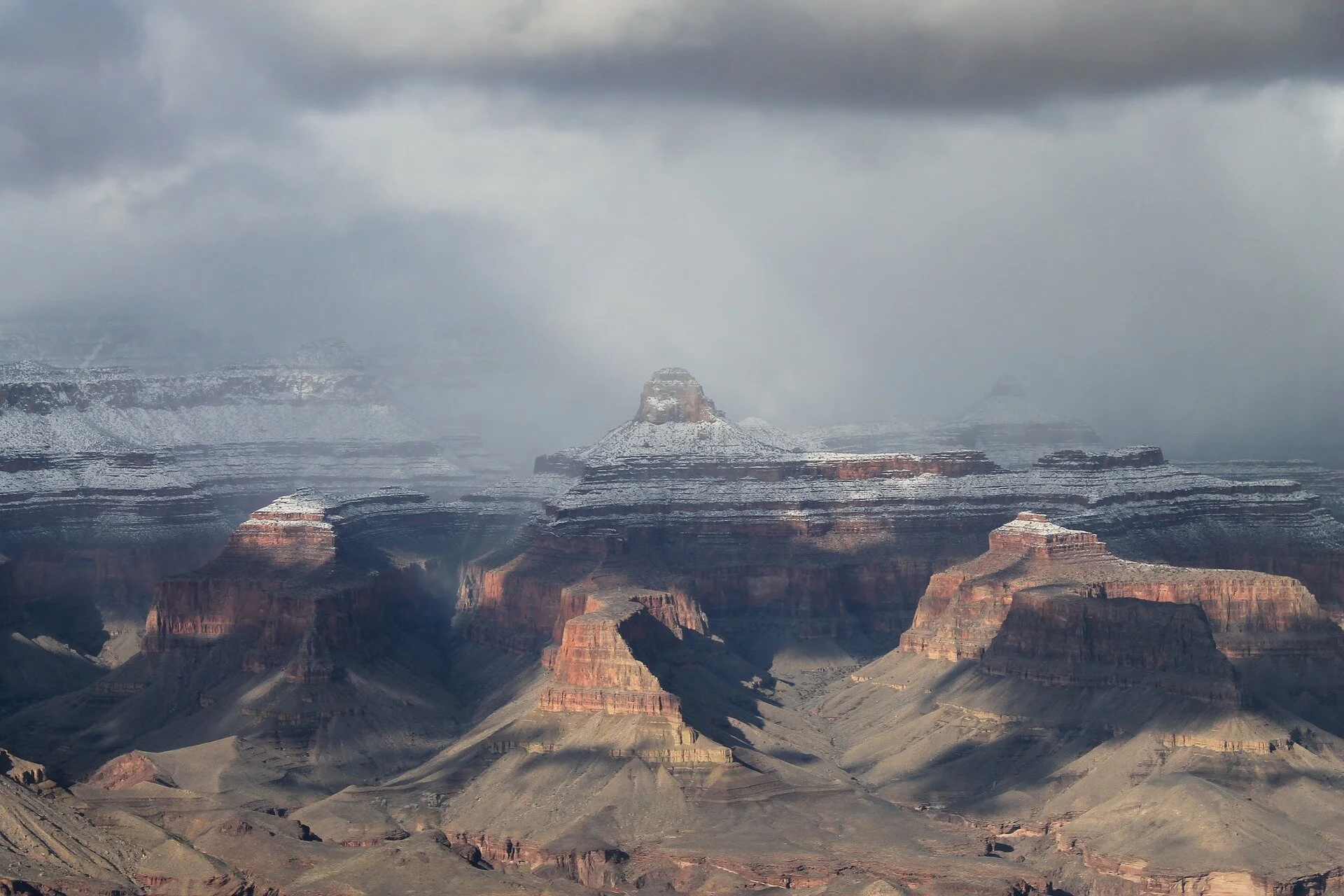 grand-canyon-2112906_1920.jpg