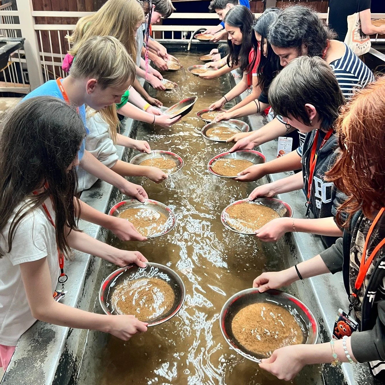 Handler Log: Week 21

As May comes to a close, the peak of our spring travel season is nearing the finish line. With only one final trip left on the horizon for June, last week marked our last major high-volume push of the season&mdash;and our Handle