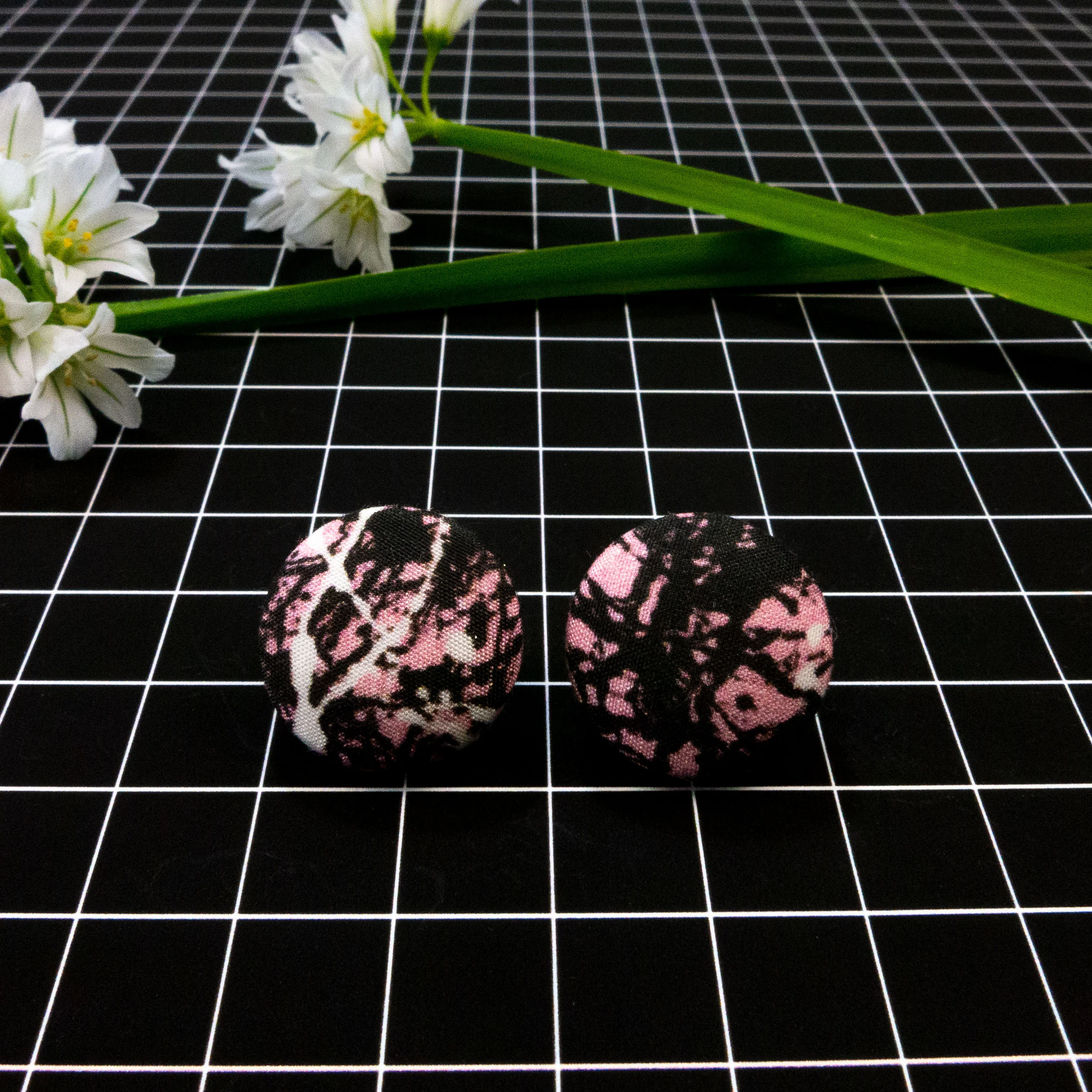 03_Earrings_Candy_Jackson_19mm.jpg