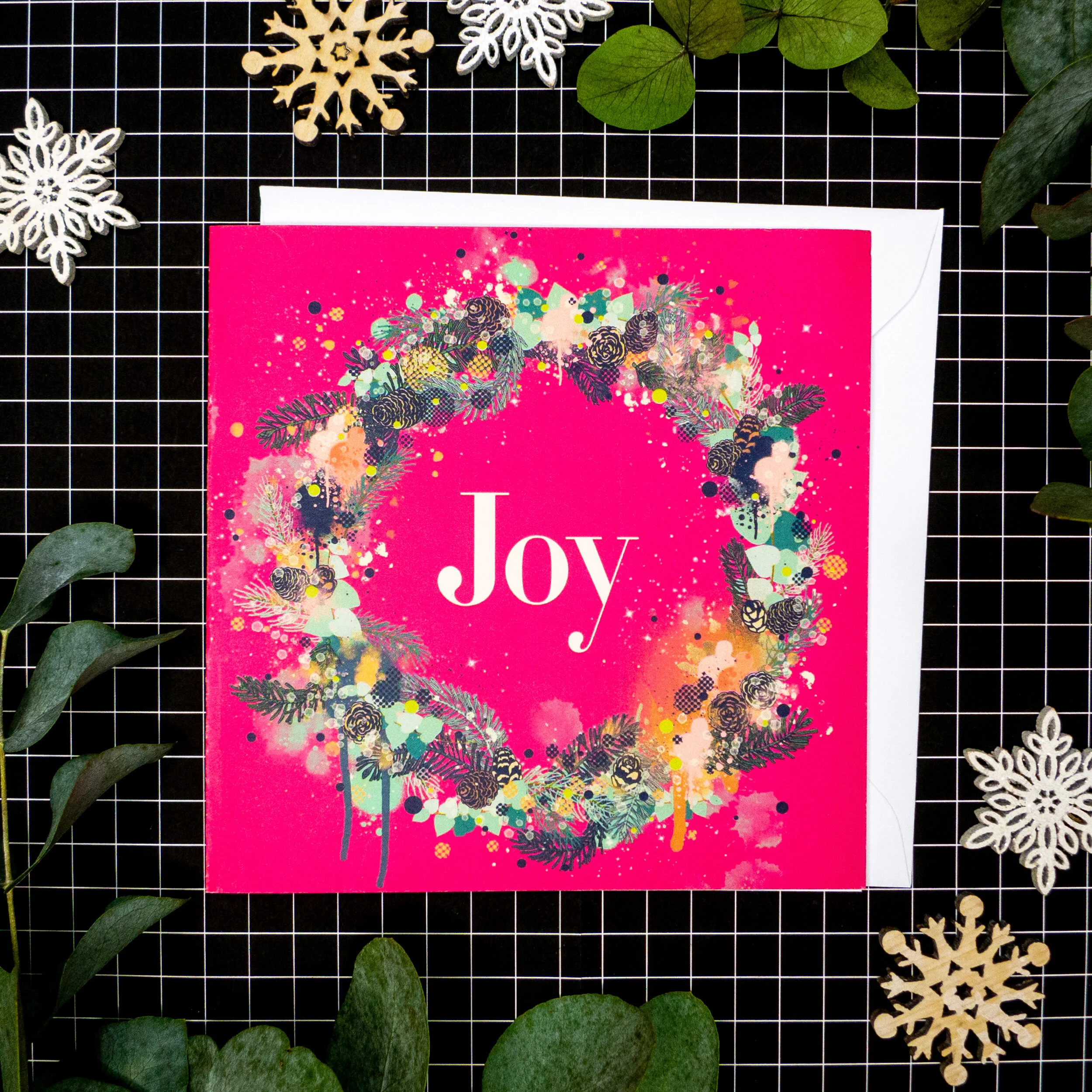 01_albaquirky_christmas_card_joy.jpg