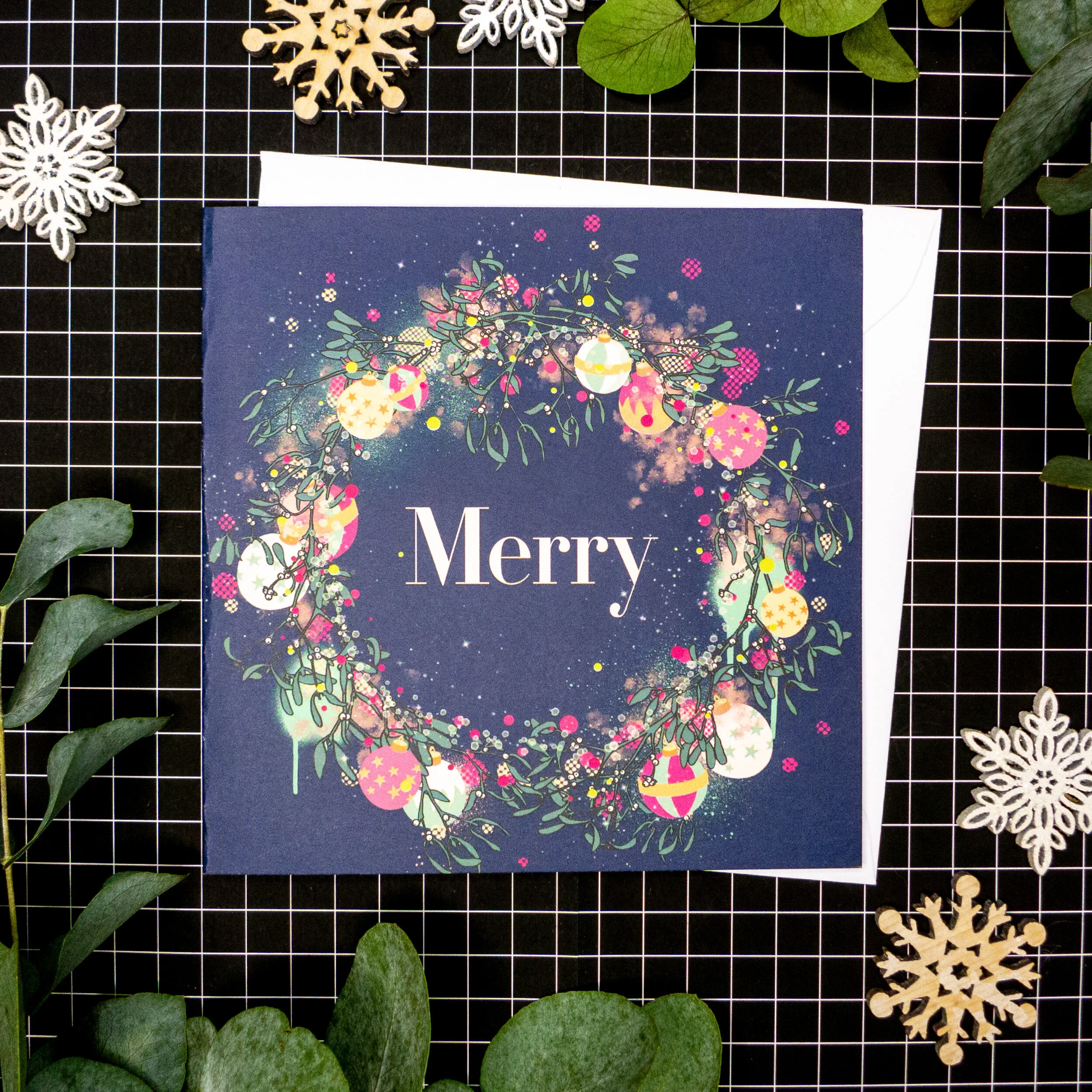 01_albaquirky_christmas_card_merry.jpg