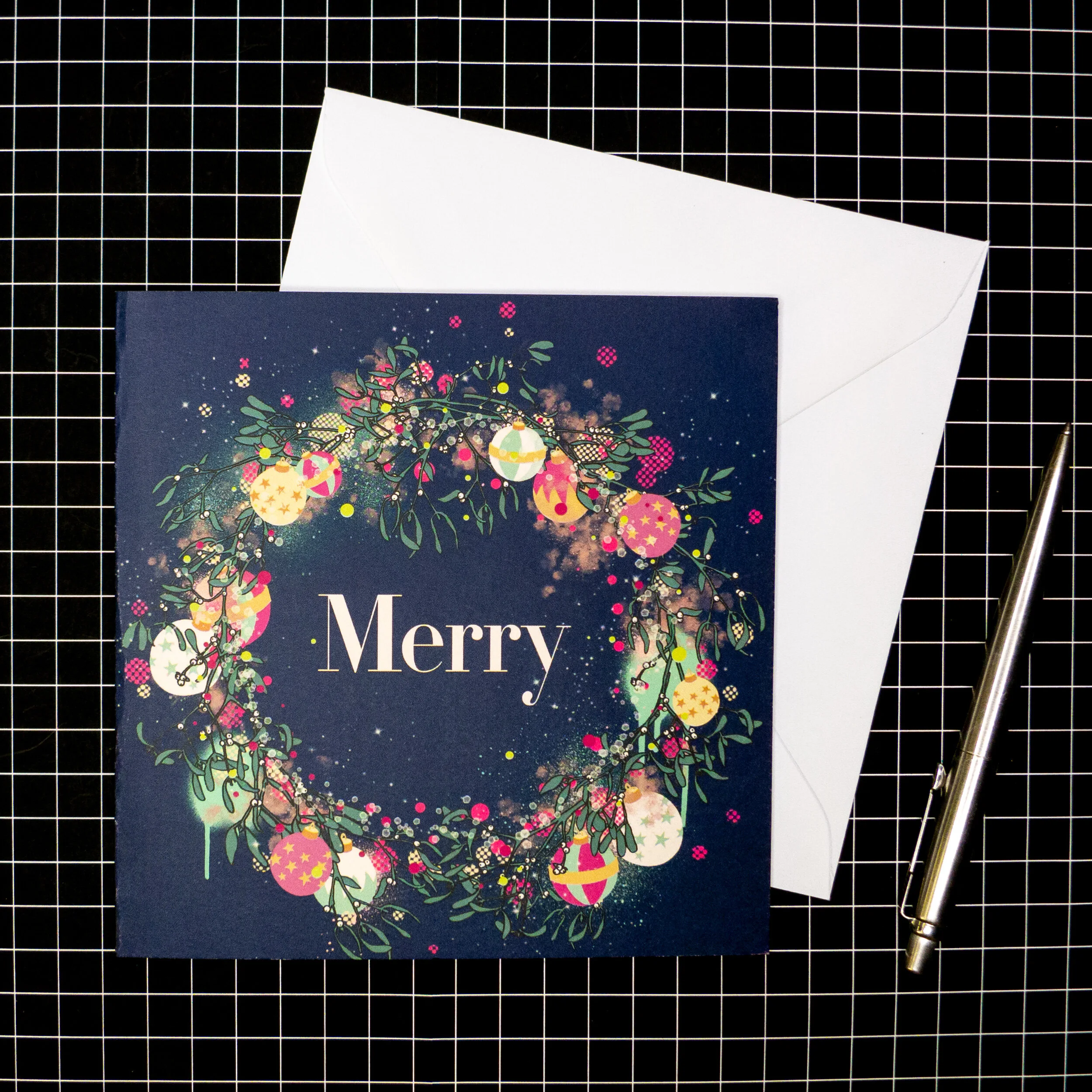 03_albaquirky_christmas_card_merry.jpg