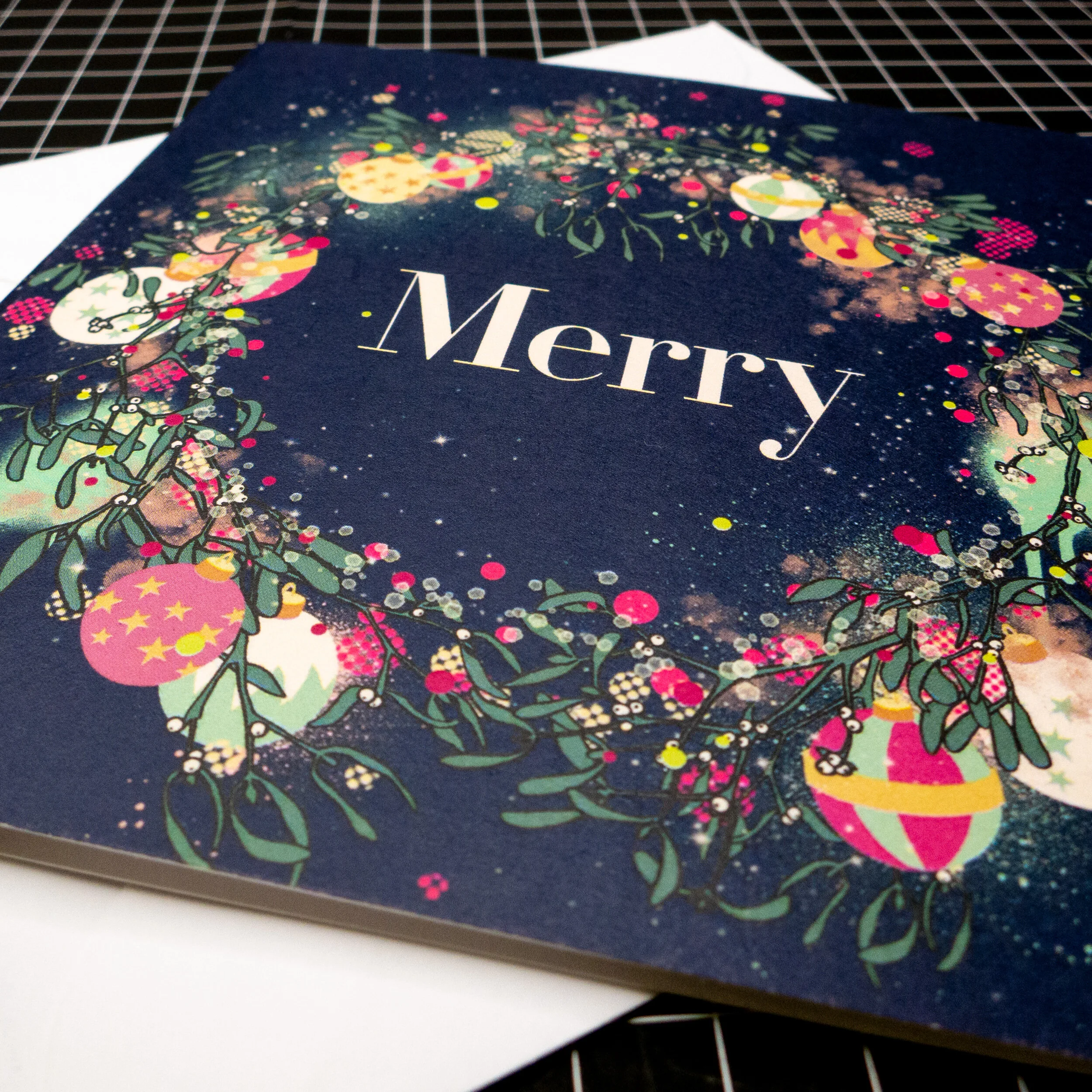 05_albaquirky_christmas_card_merry.jpg