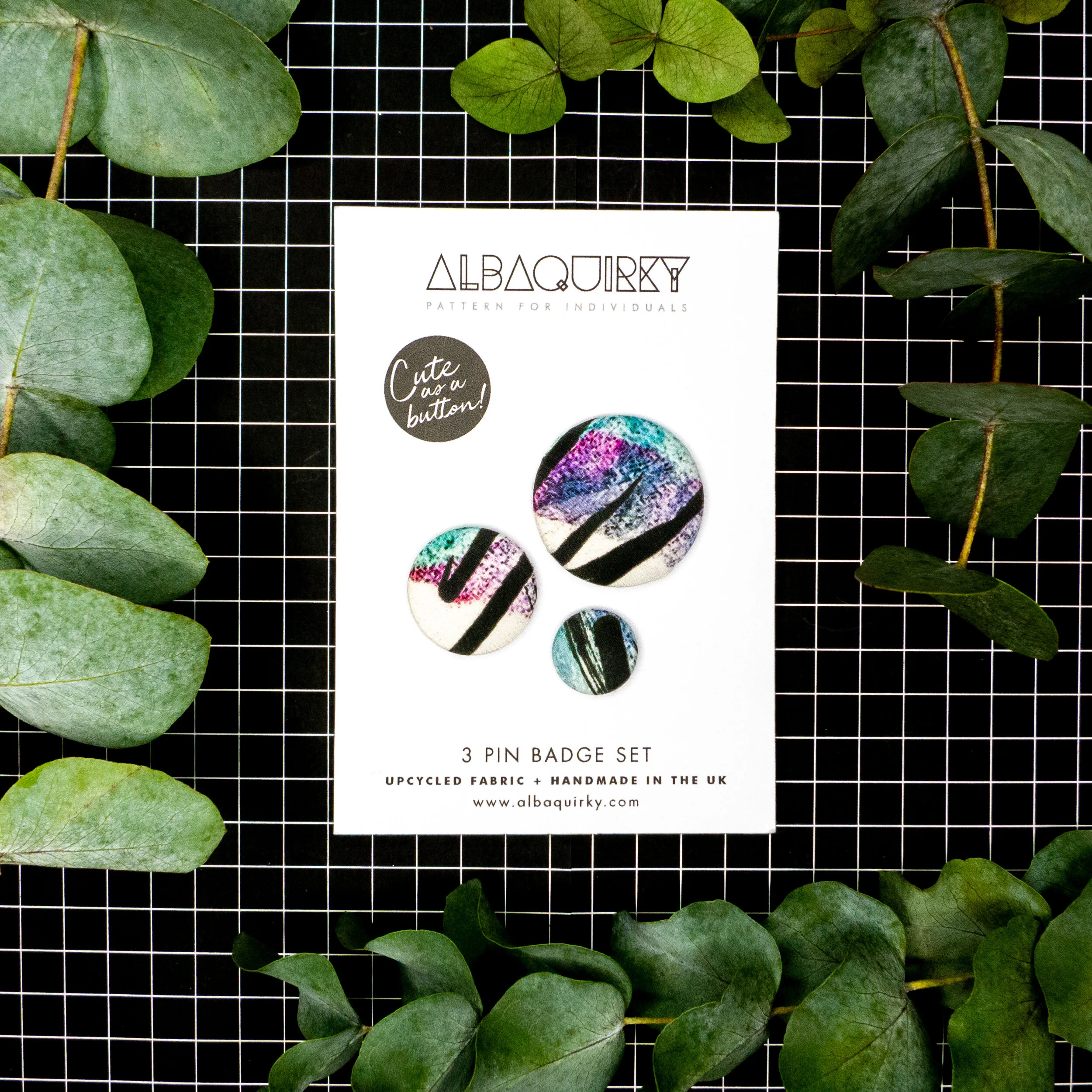 01_albaquirky_pin_badge_dune_grasses.jpg