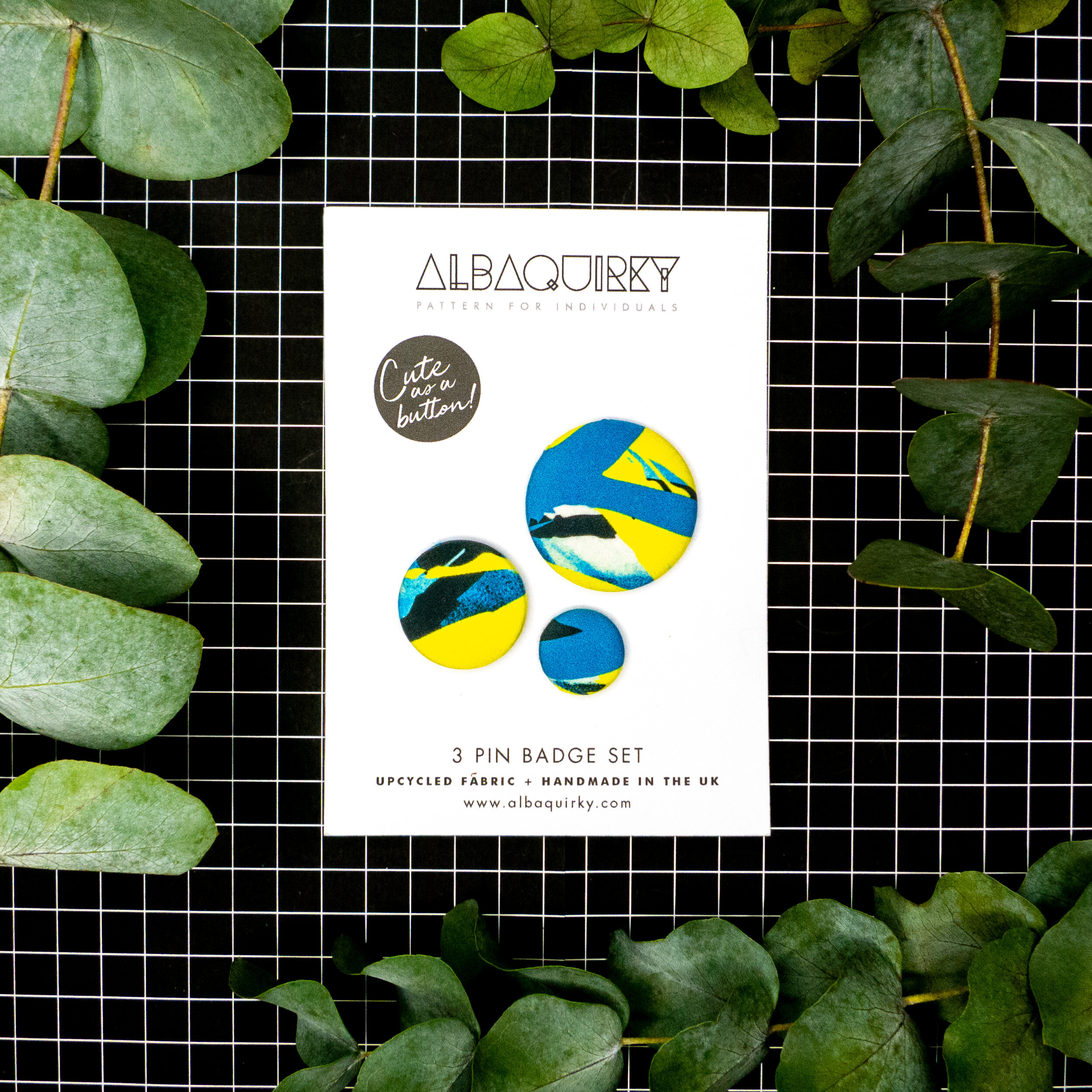 01_albaquirky_pin_badge_waves.jpg