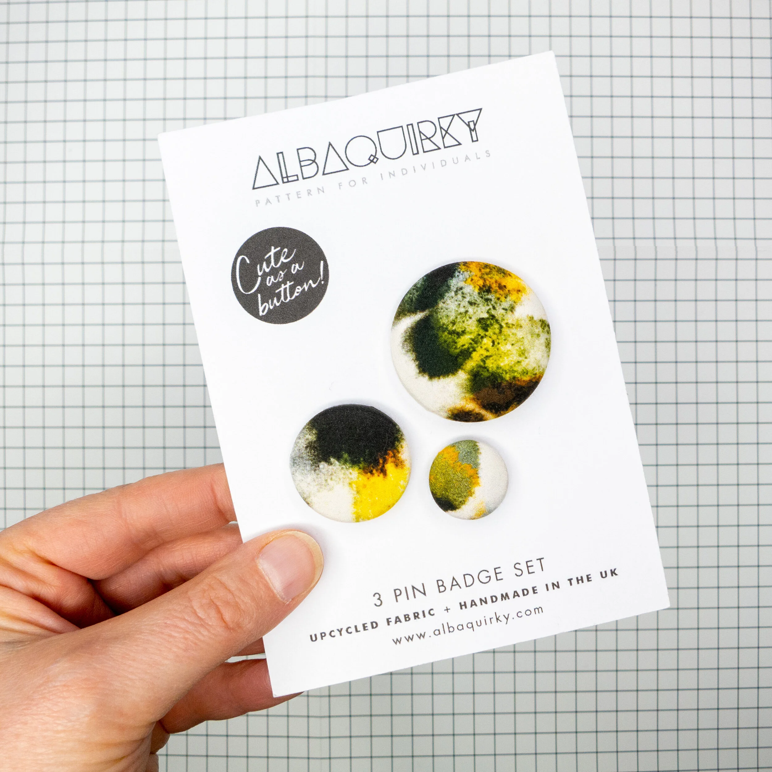 05_albaquirky_pin_badge_afrika_wild_spot.jpg
